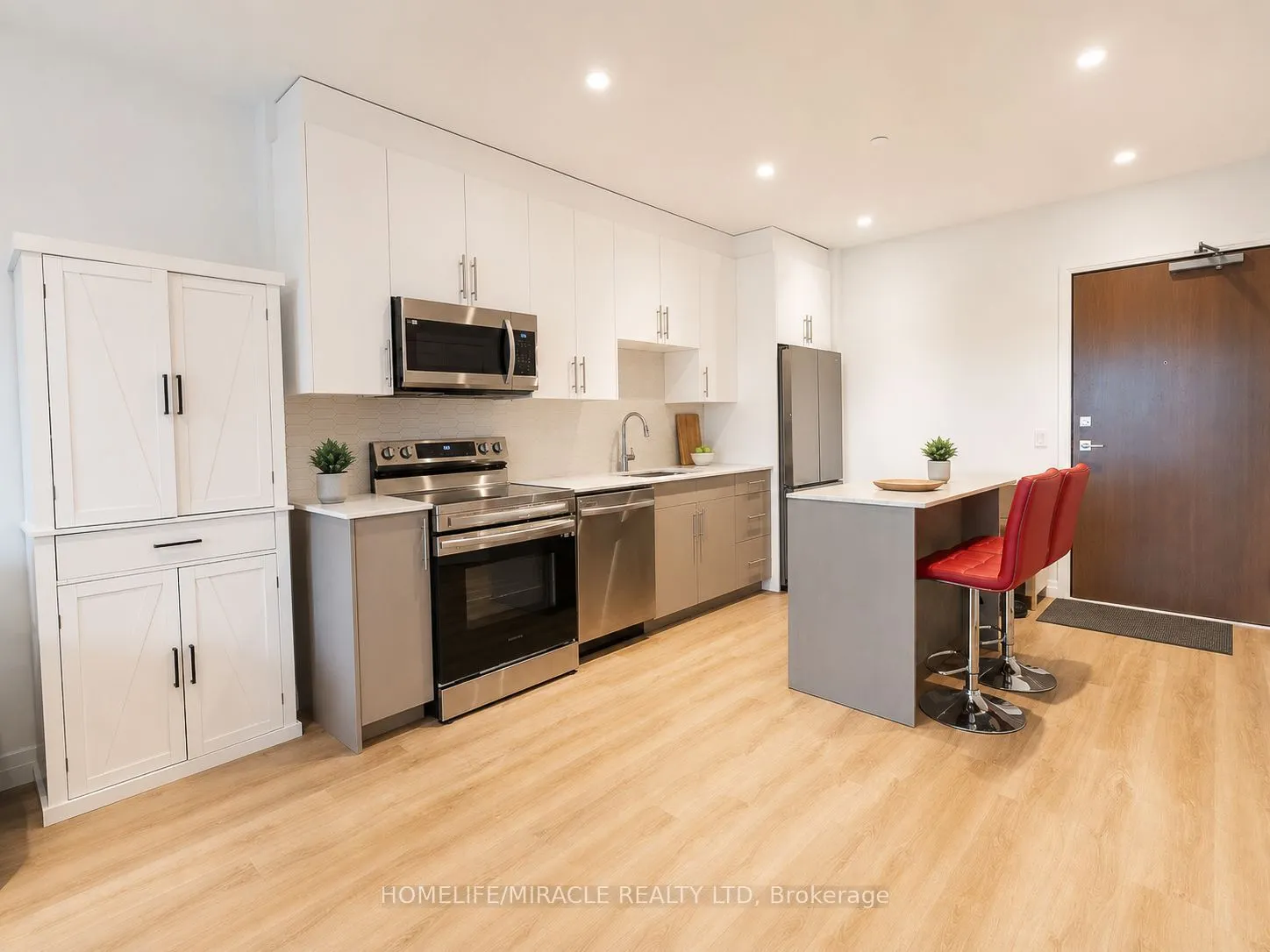 525 New Dundee Road #516
