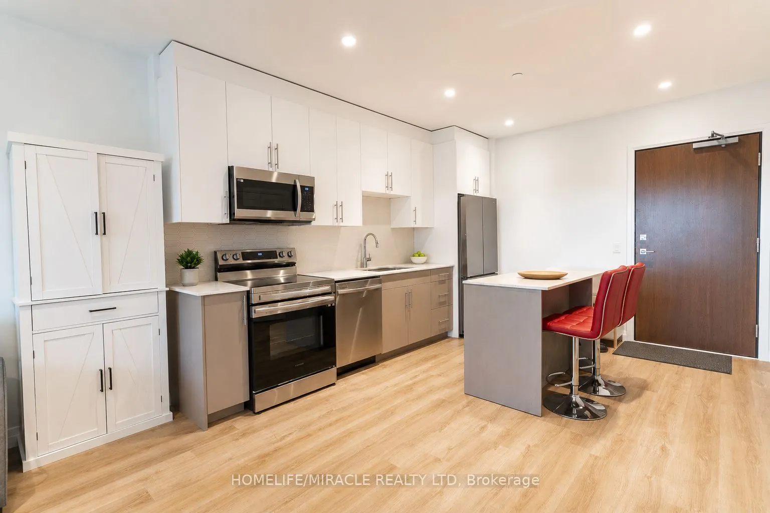 525 New Dundee Road #516