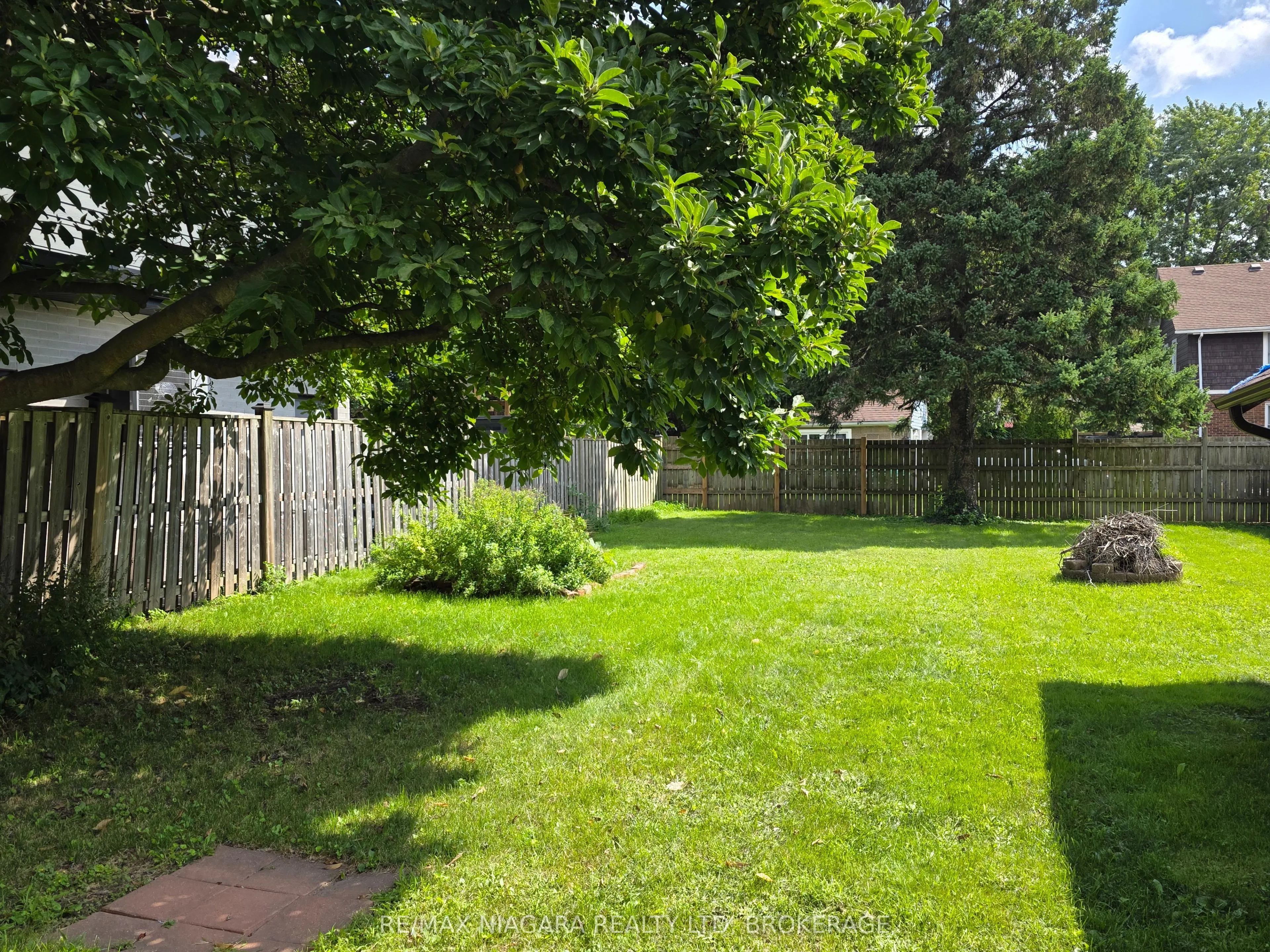 5944 Dorchester Road