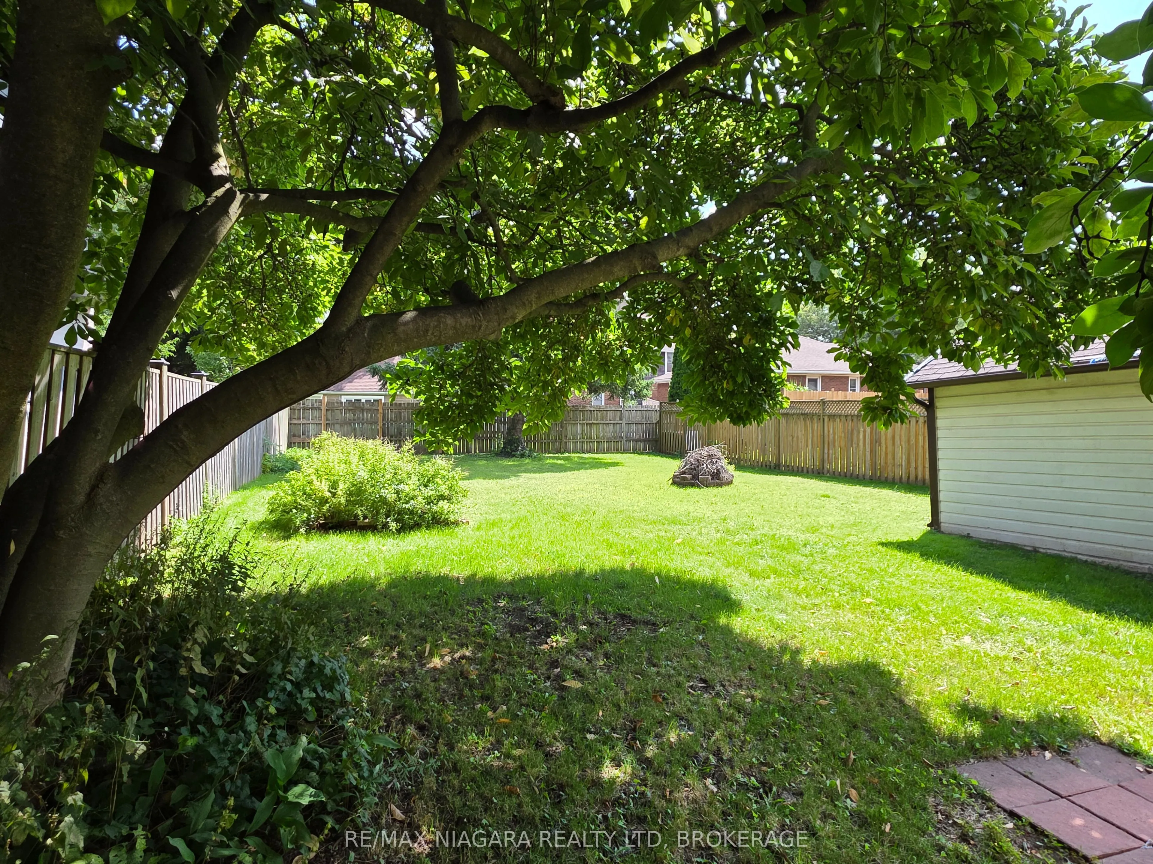 5944 Dorchester Road