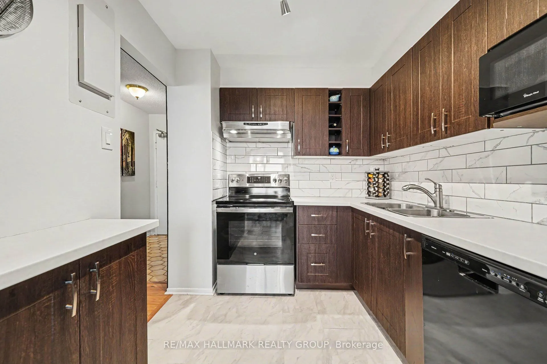 2630 Southvale Crescent #401