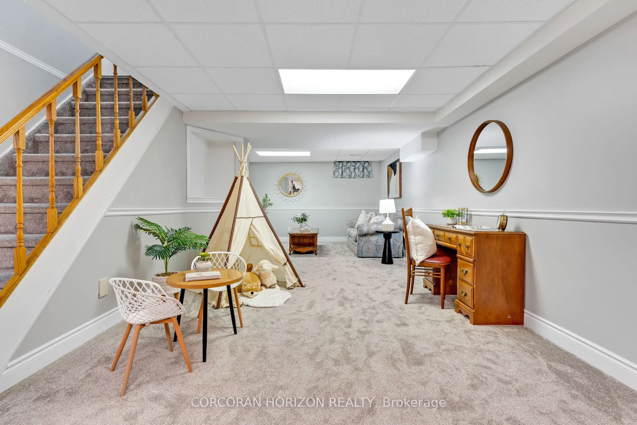 8 Blue Spruce Court