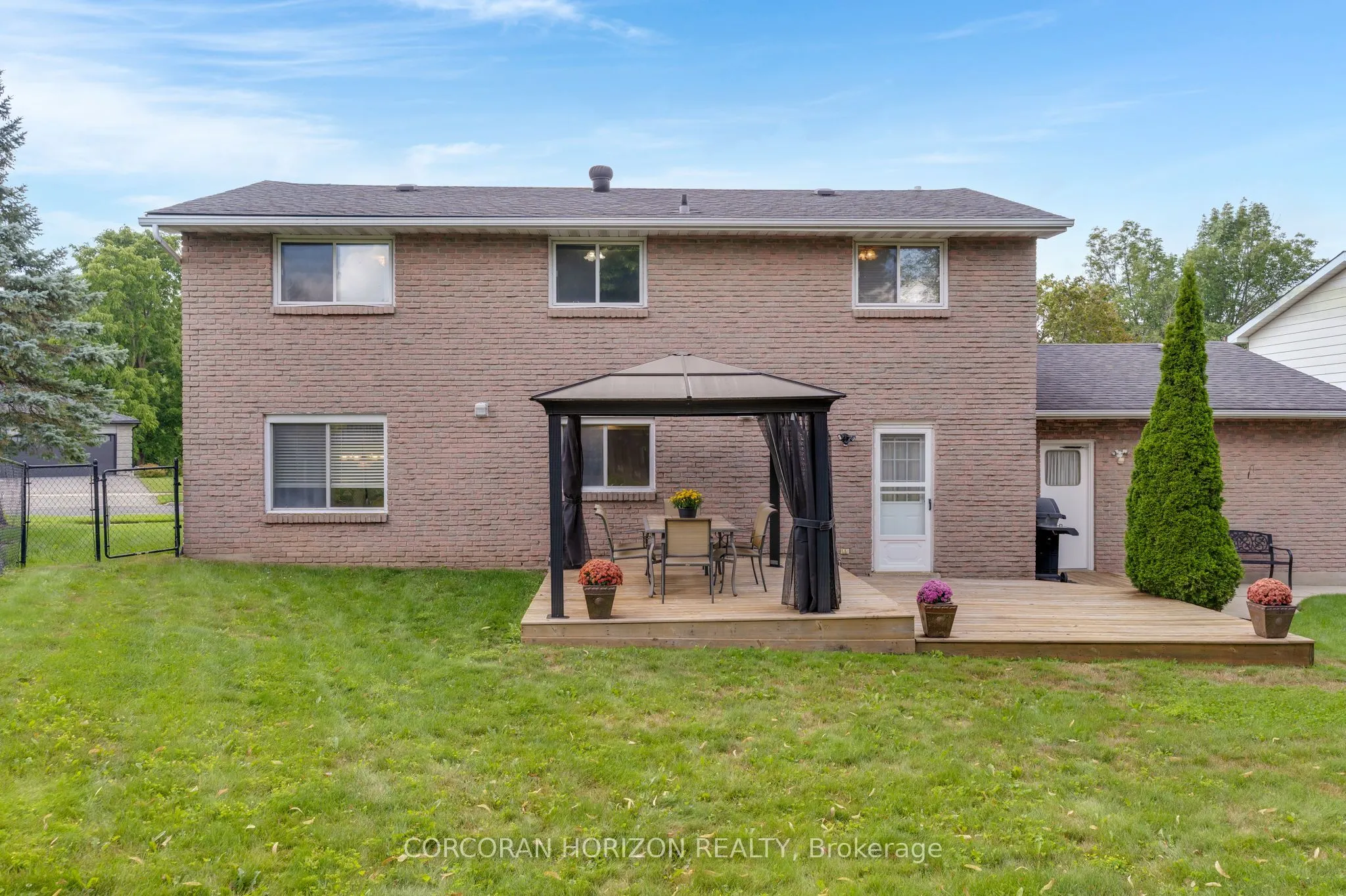 8 Blue Spruce Court