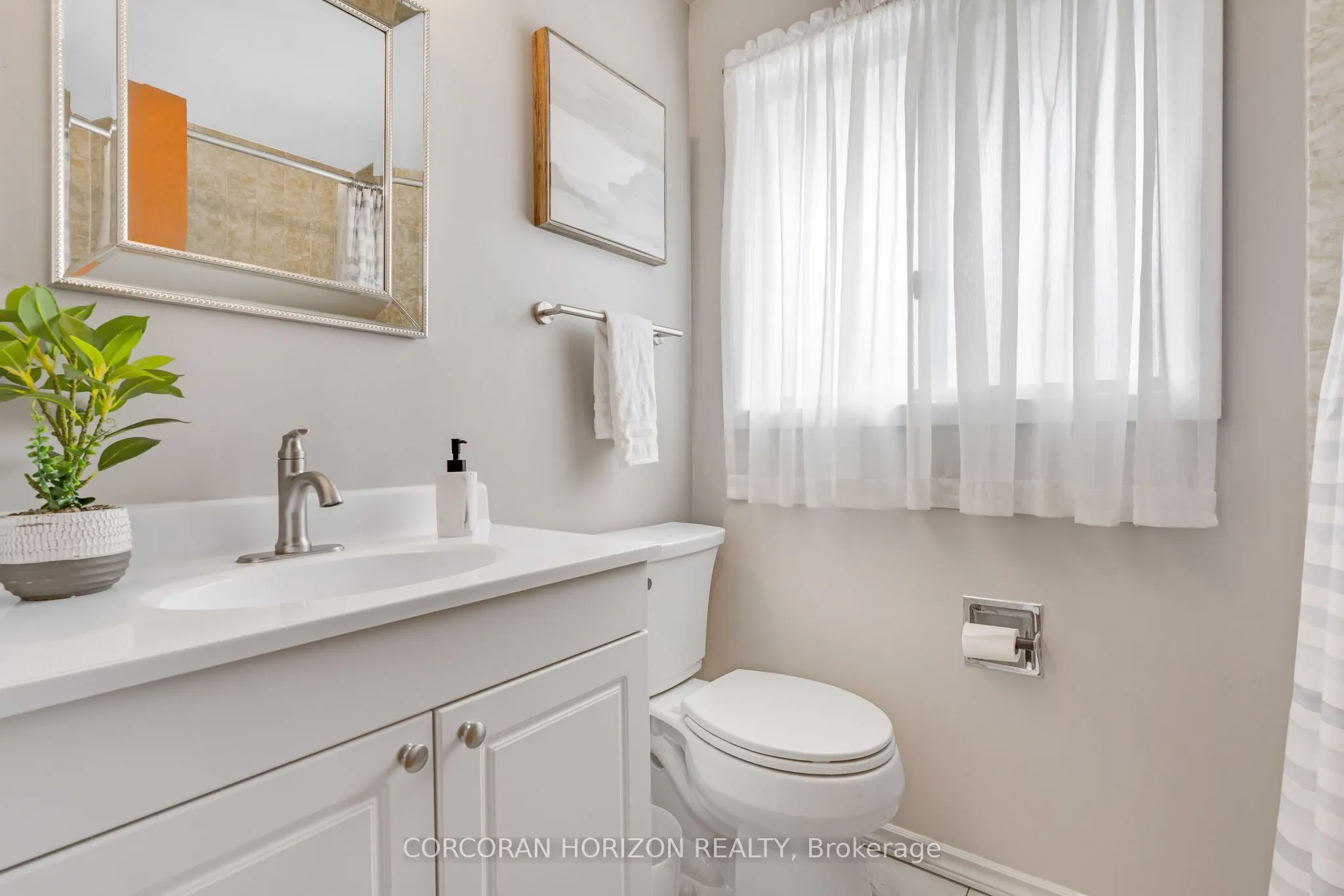 8 Blue Spruce Court