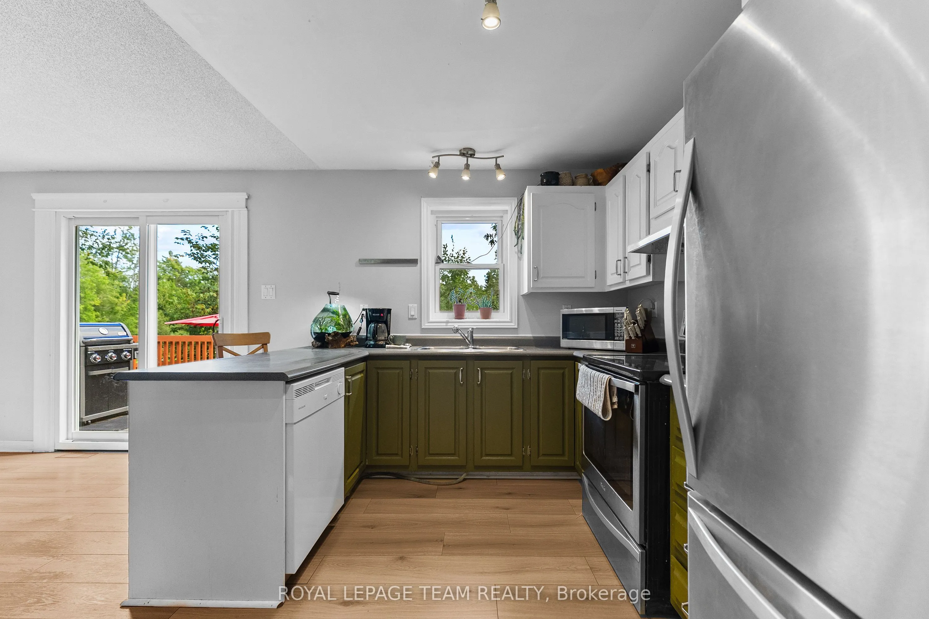 484 WYLIE Road