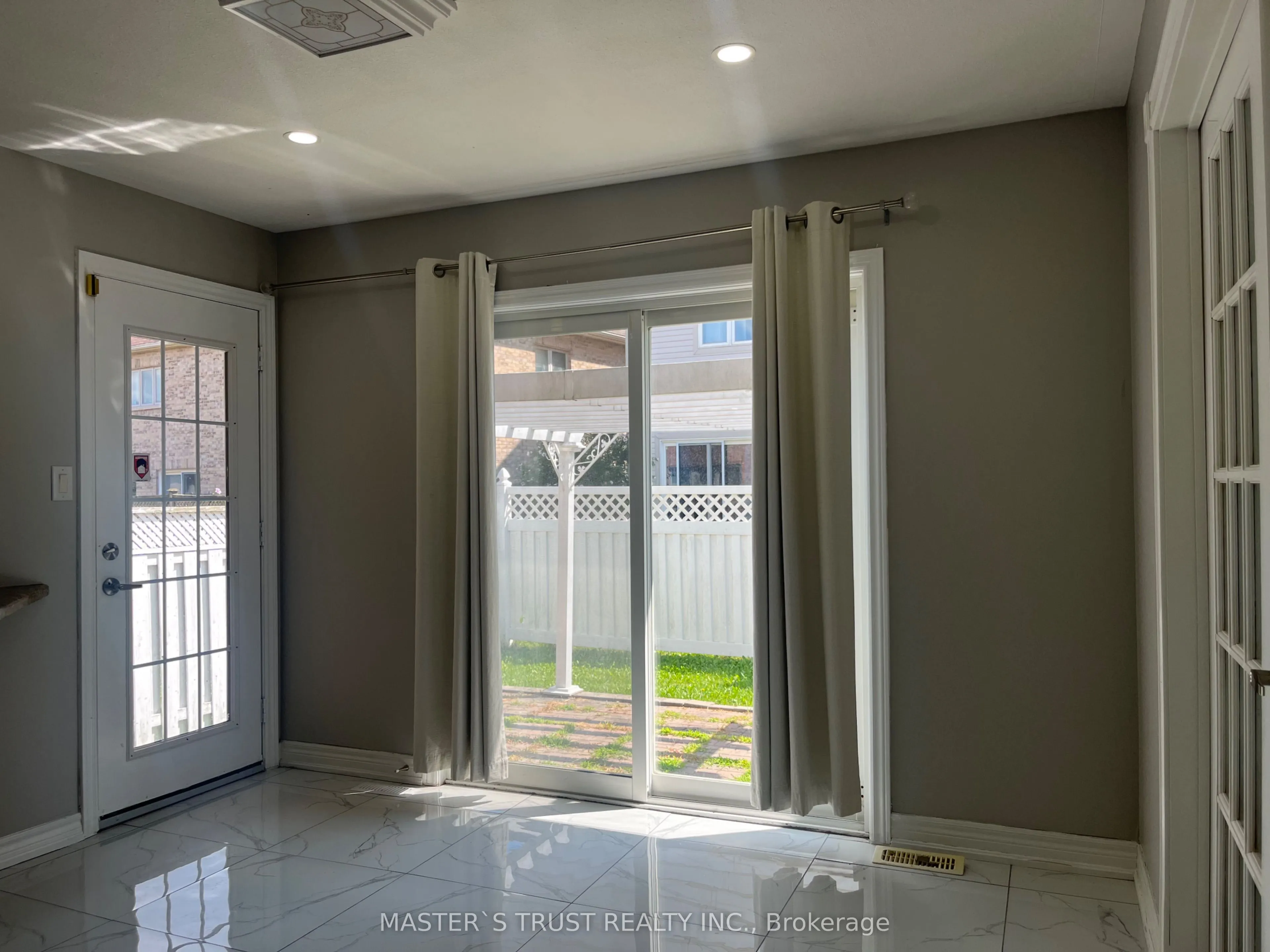 25 Stevens Drive
