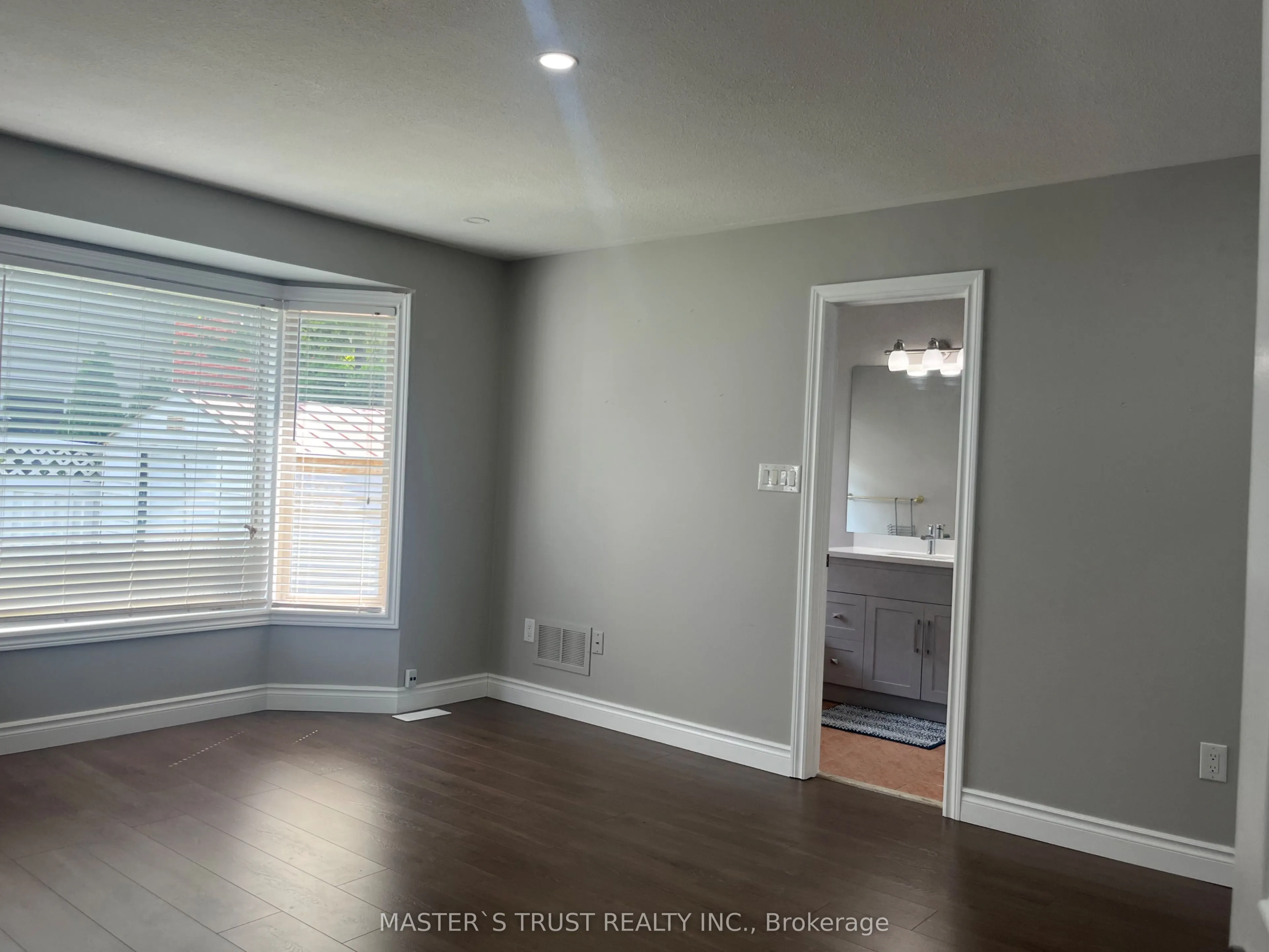 25 Stevens Drive