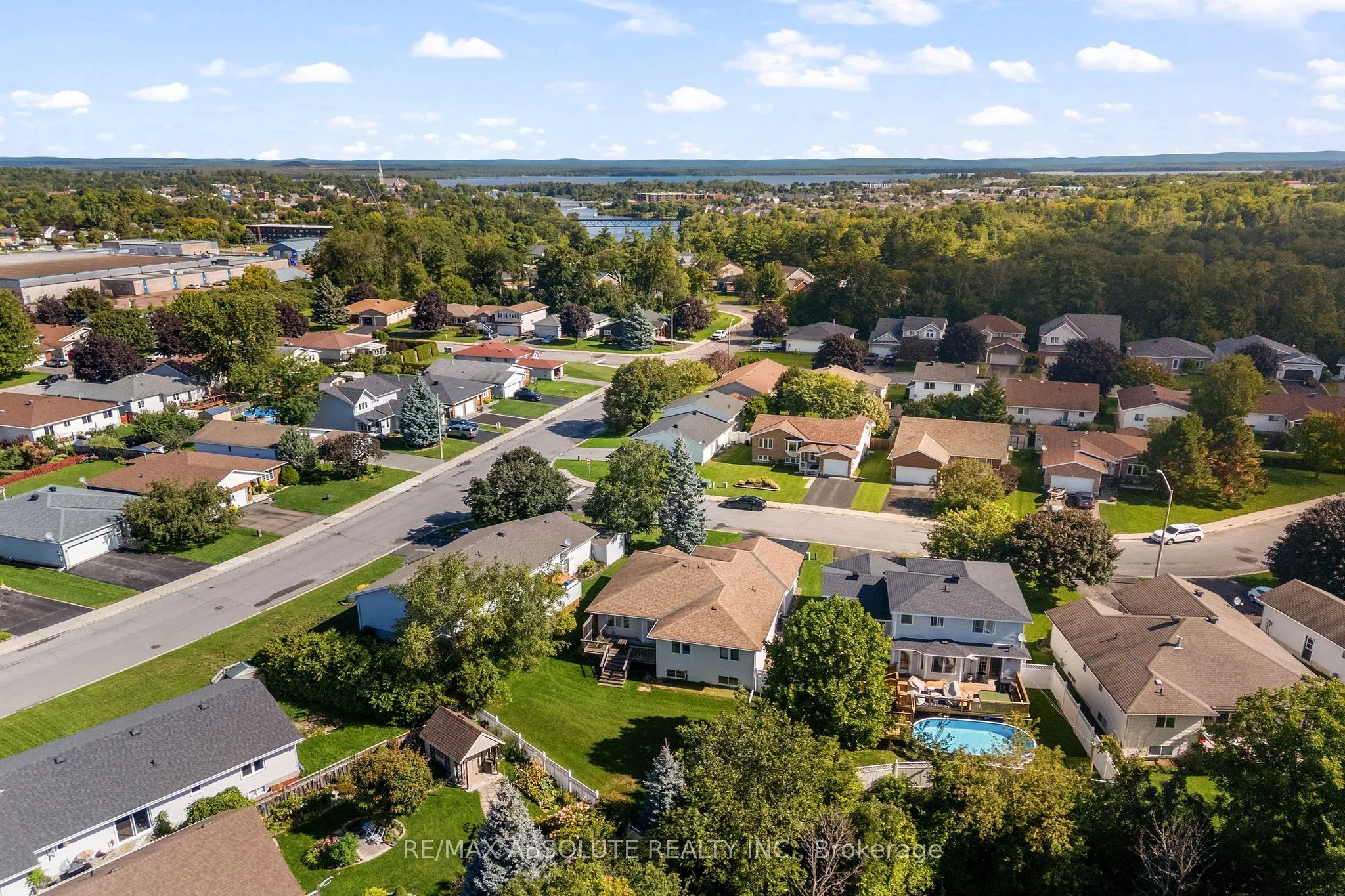 1 River Ridge Crescent