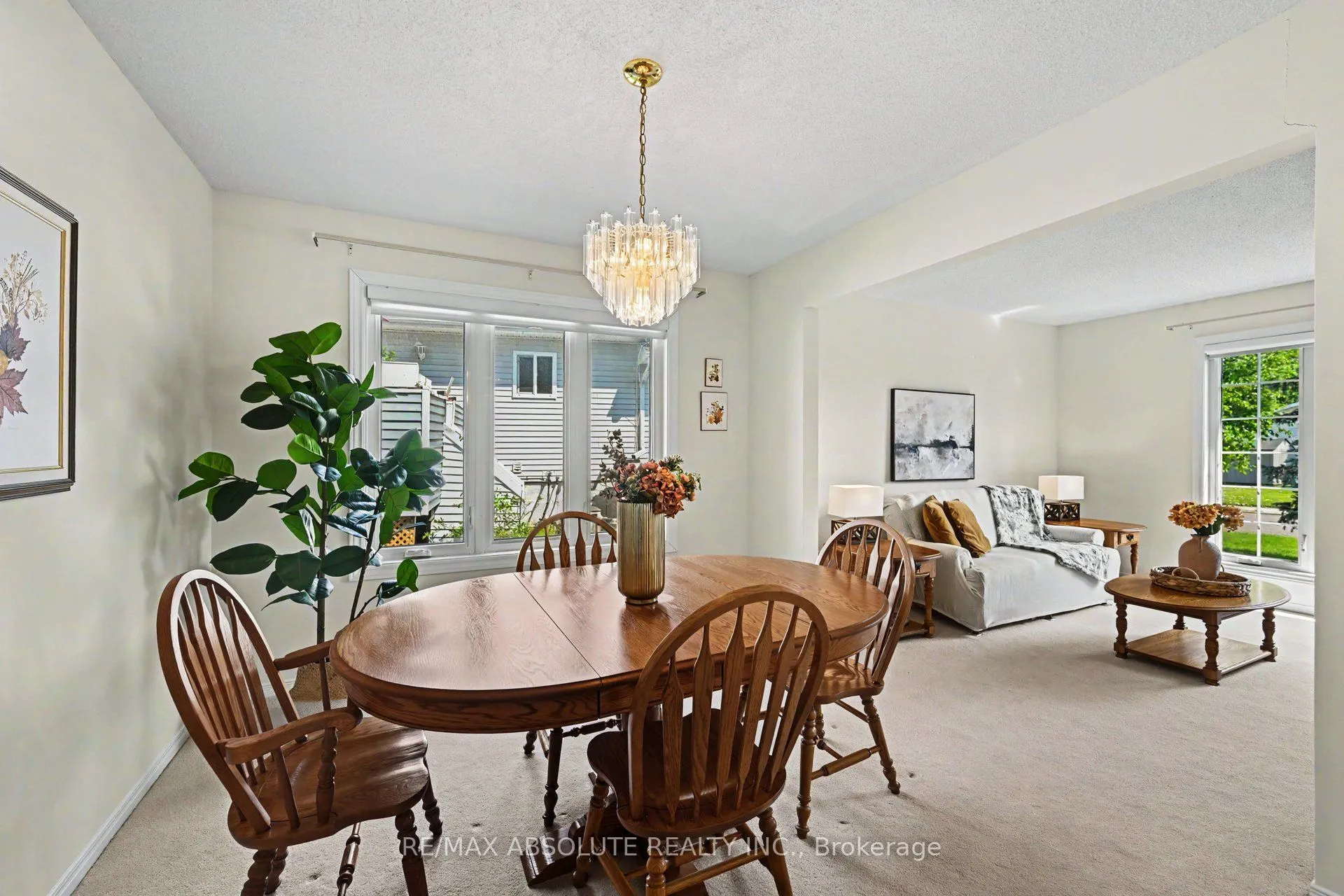 1 River Ridge Crescent