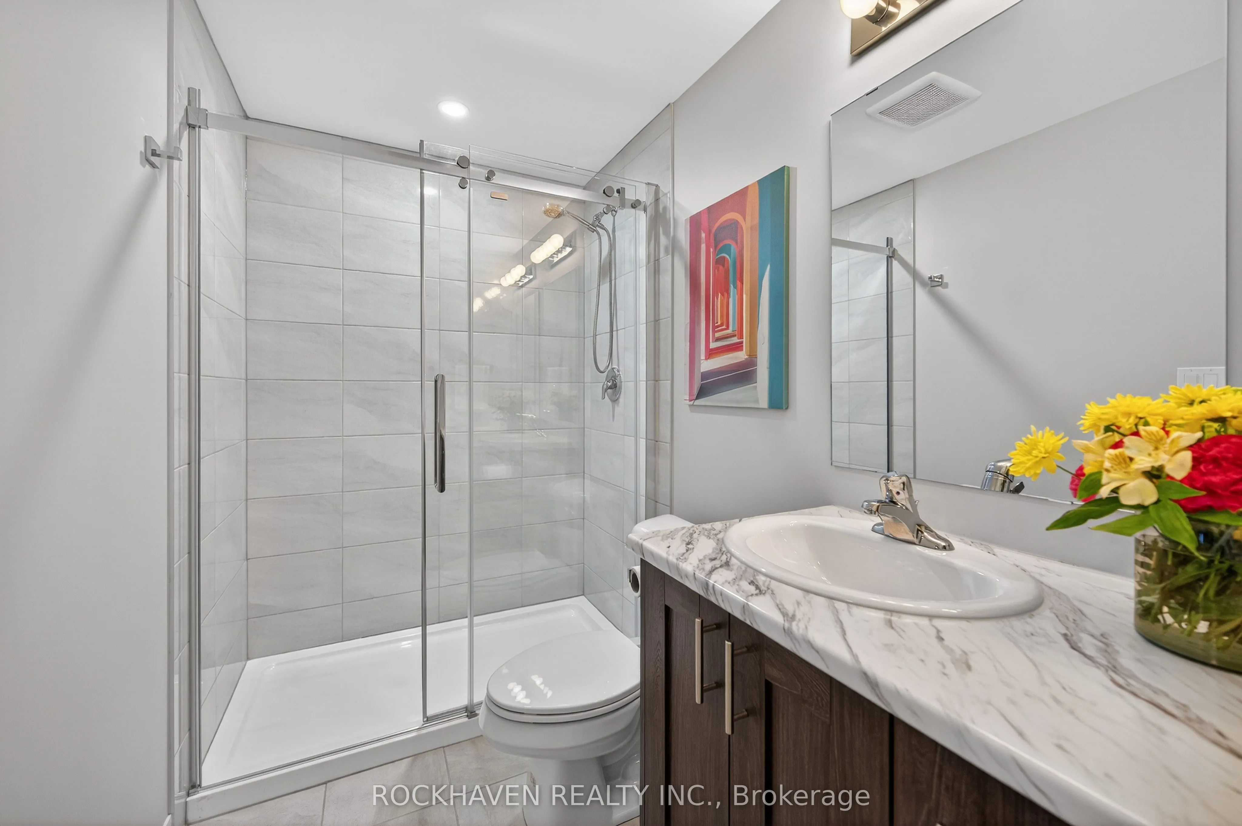 5 Hamilton Street N #209