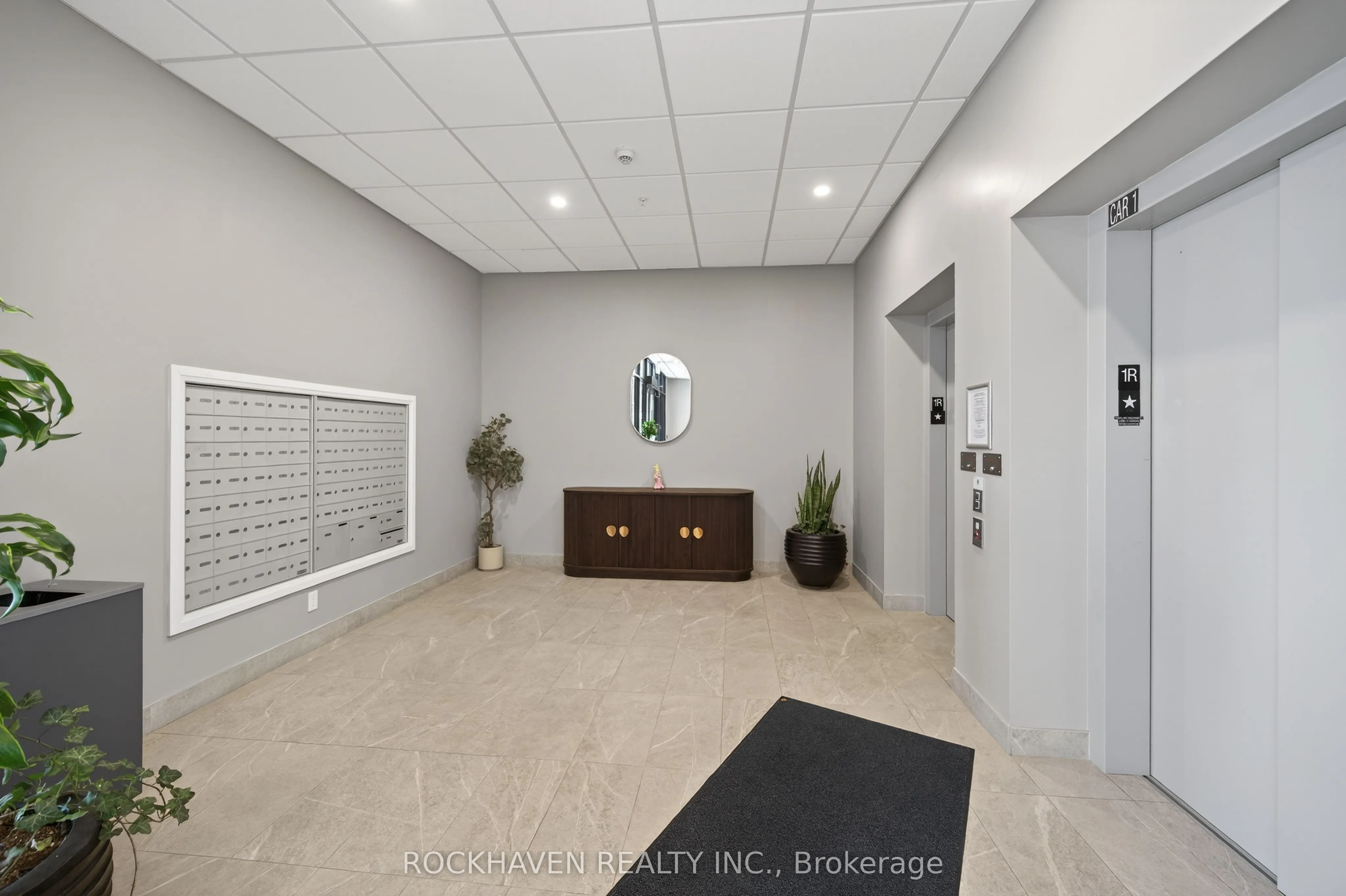 5 Hamilton Street N #209