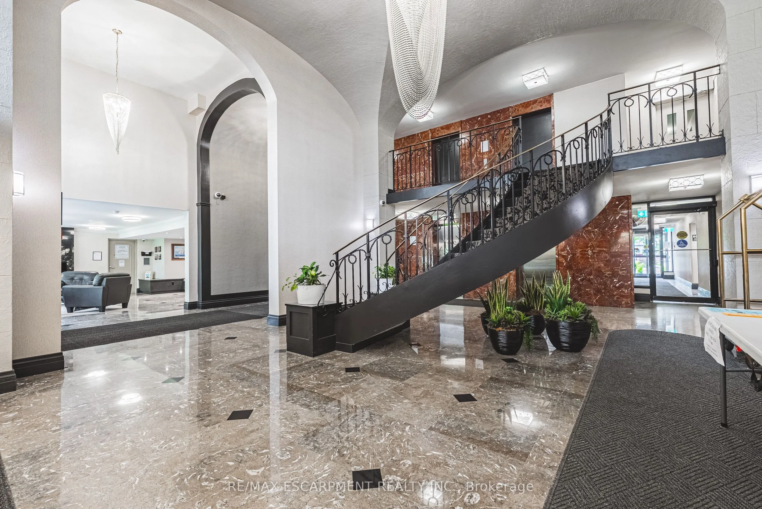 500 GREEN Road #509