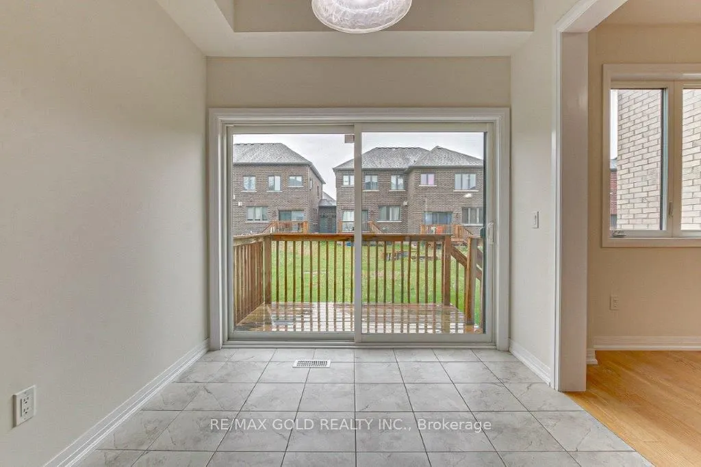 120 Huntingford Trail
