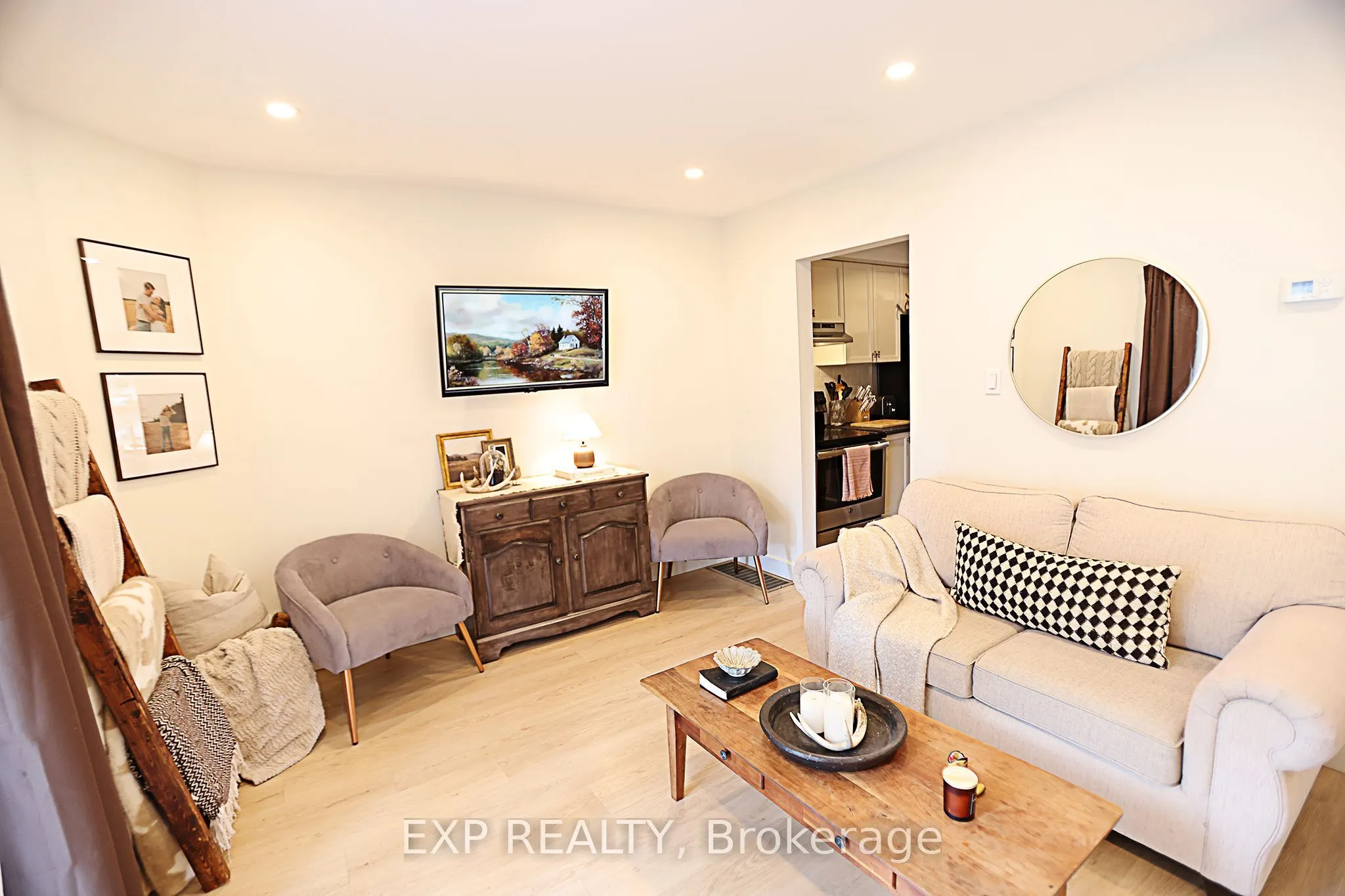 59 Blandford Street #2