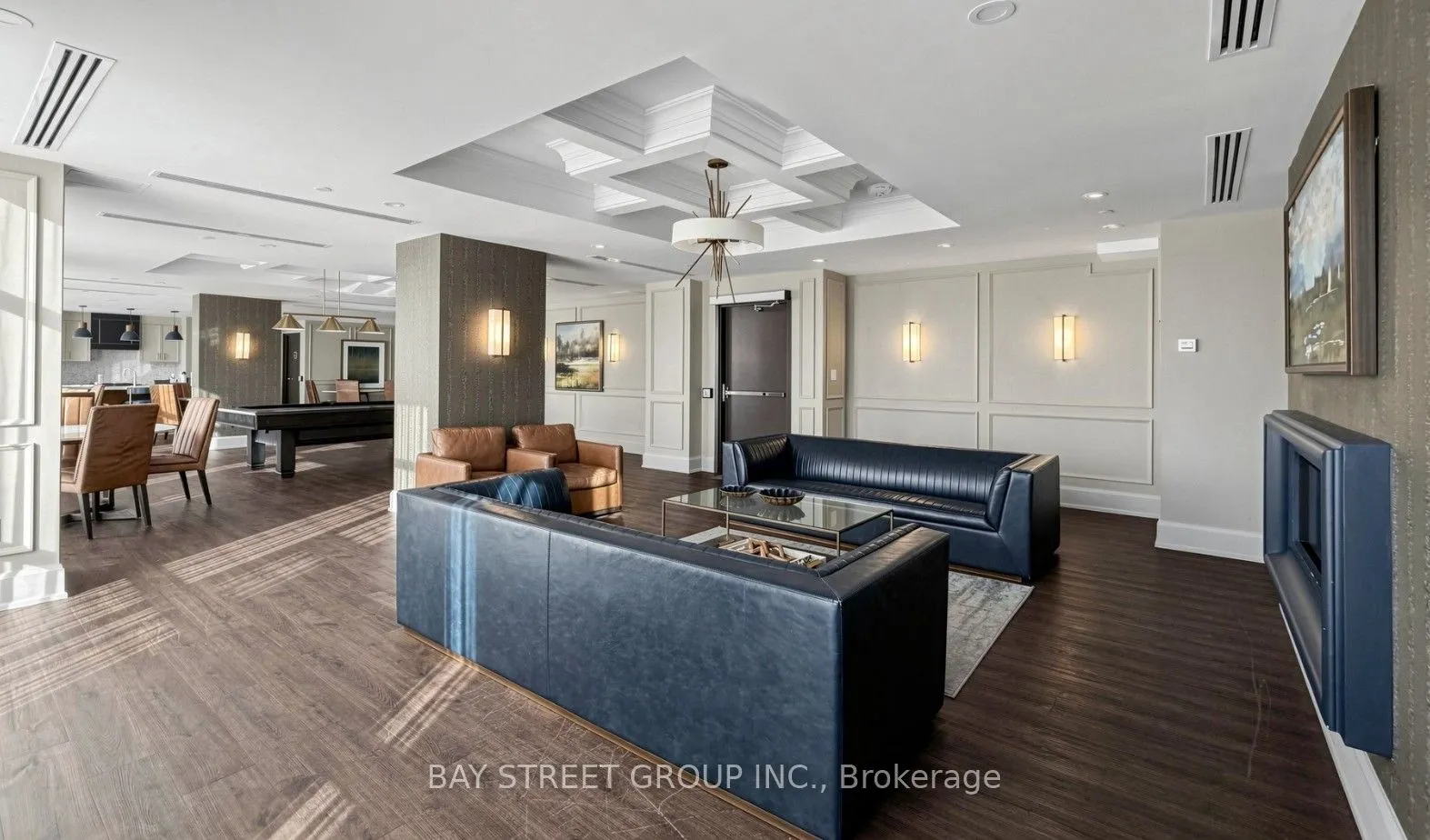 450 Dundas Street E #313