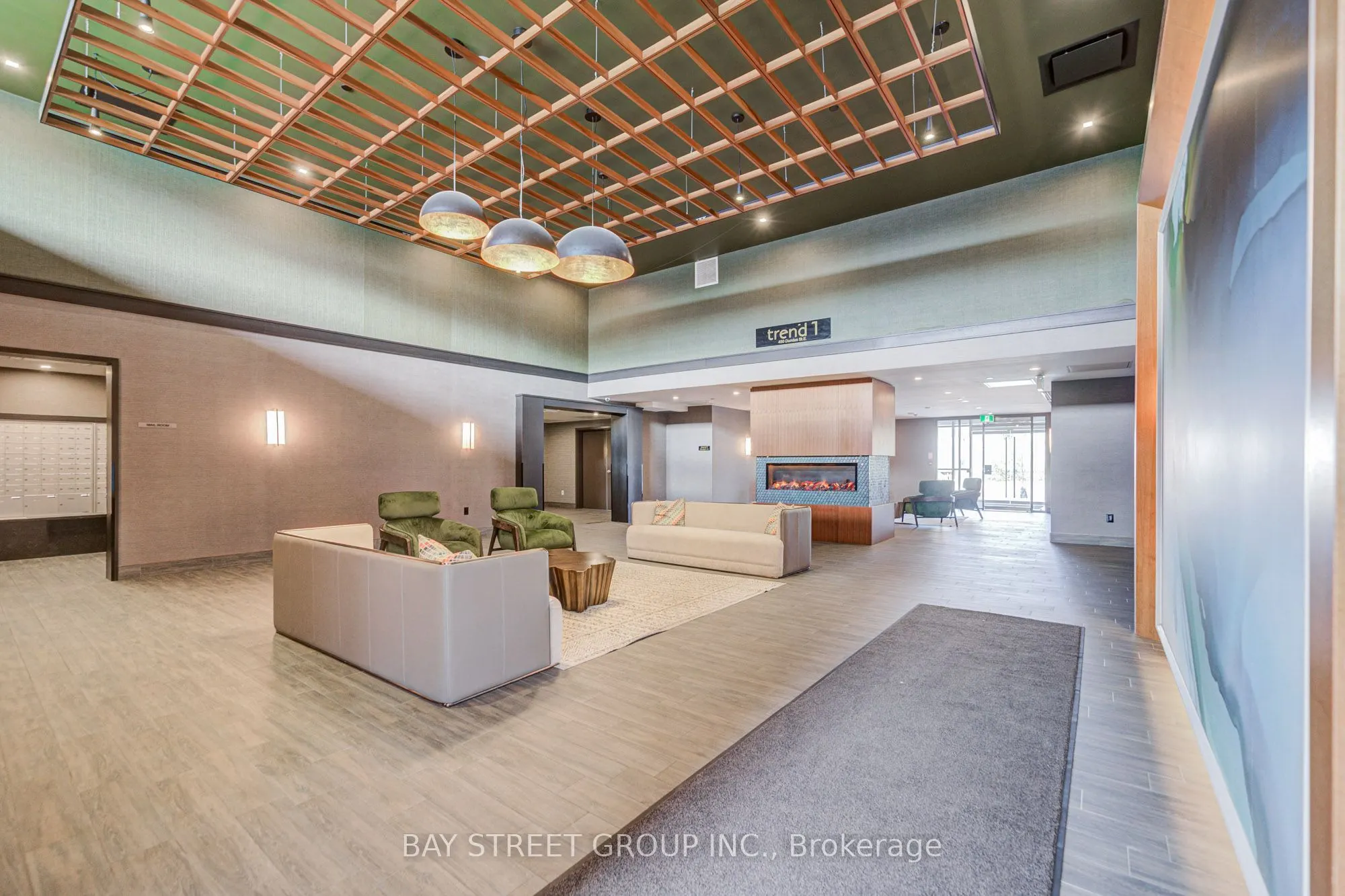 450 Dundas Street E #313