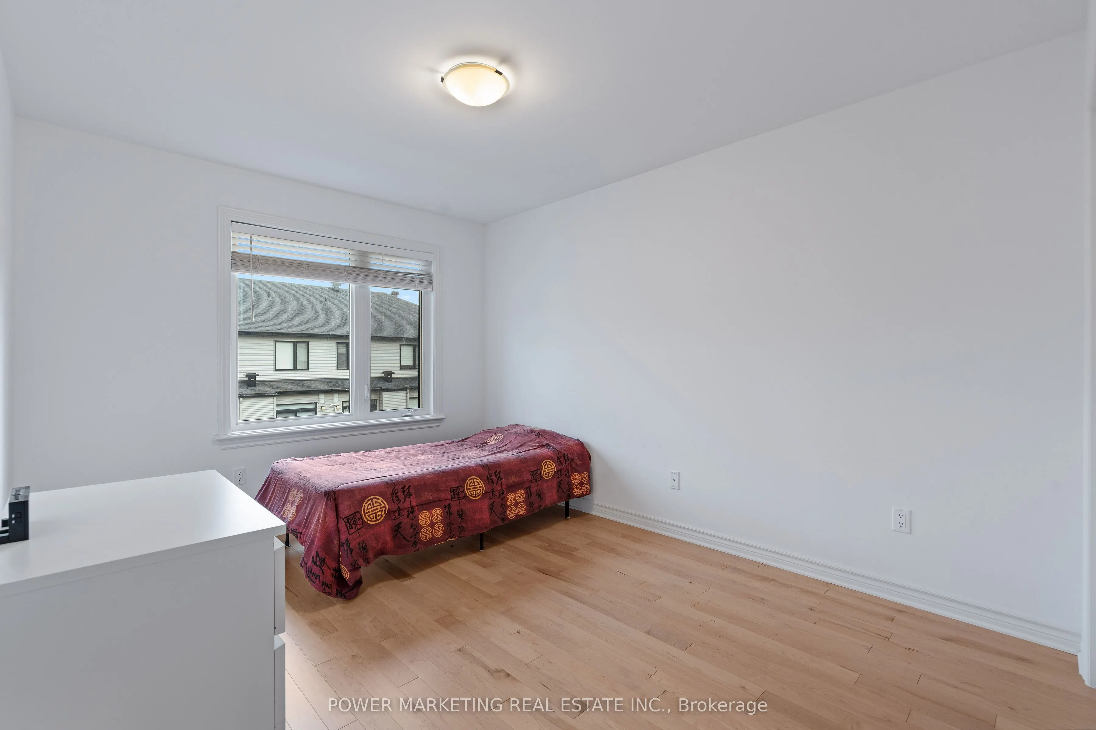 677 Cordelette Circle