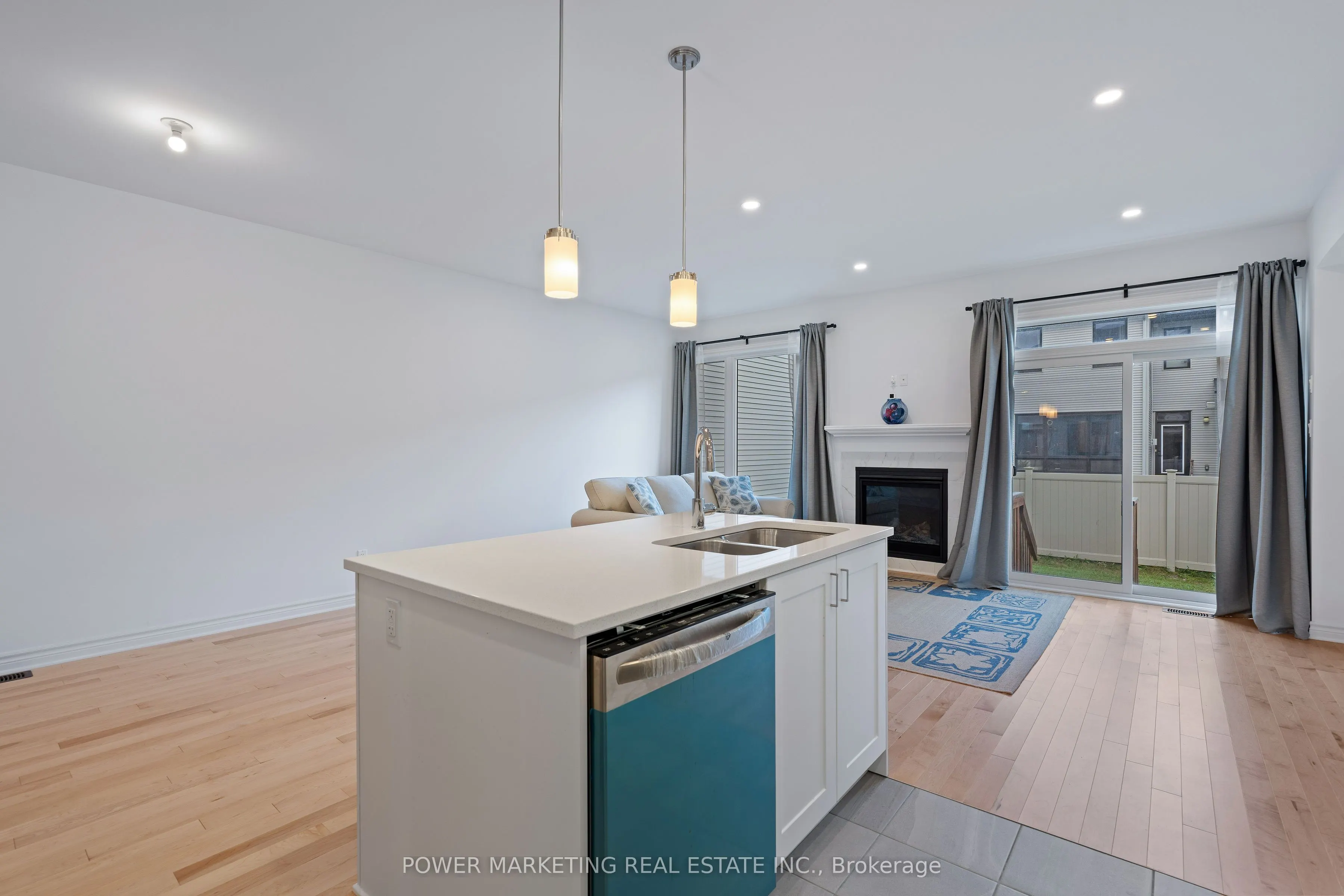 677 Cordelette Circle