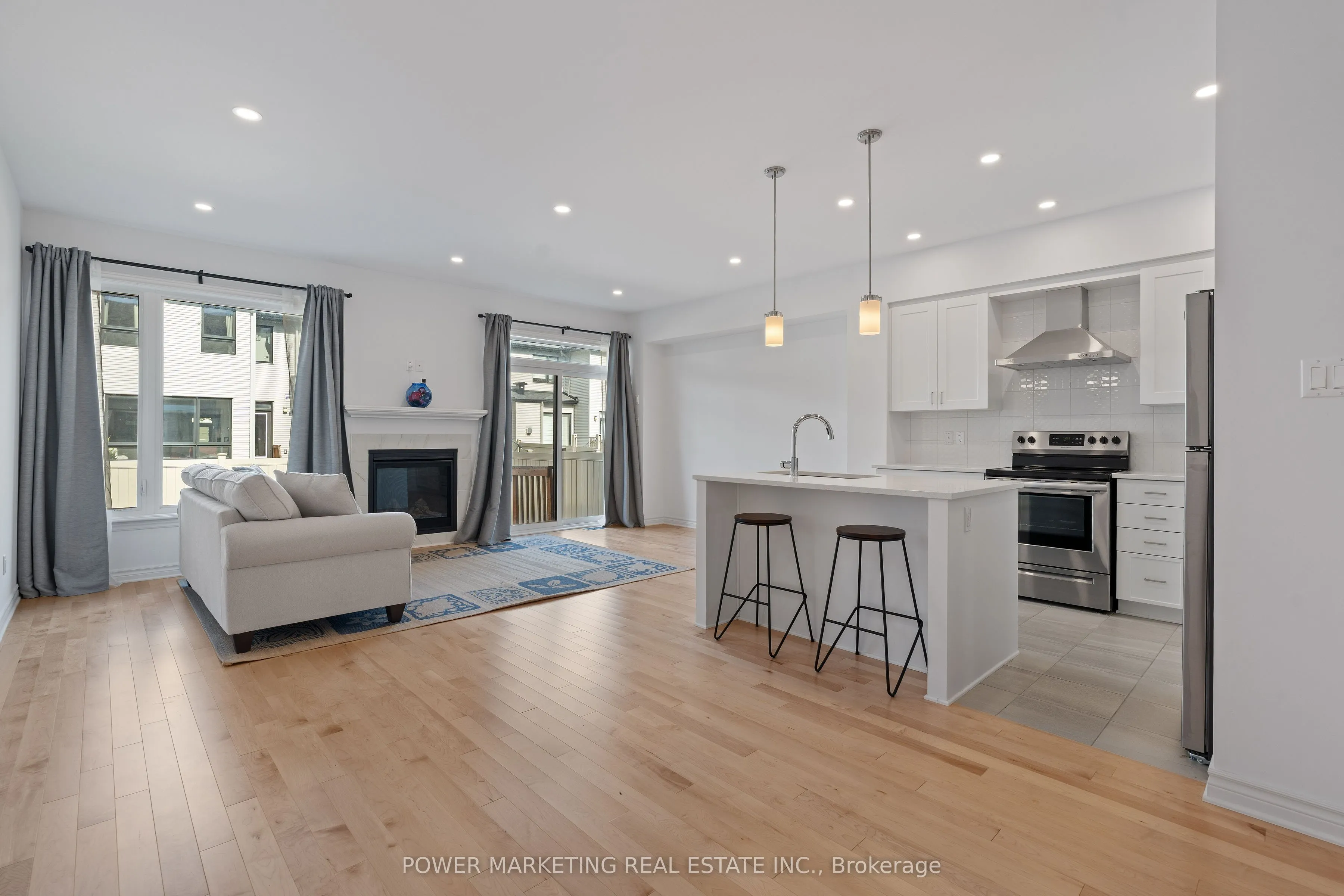 677 Cordelette Circle