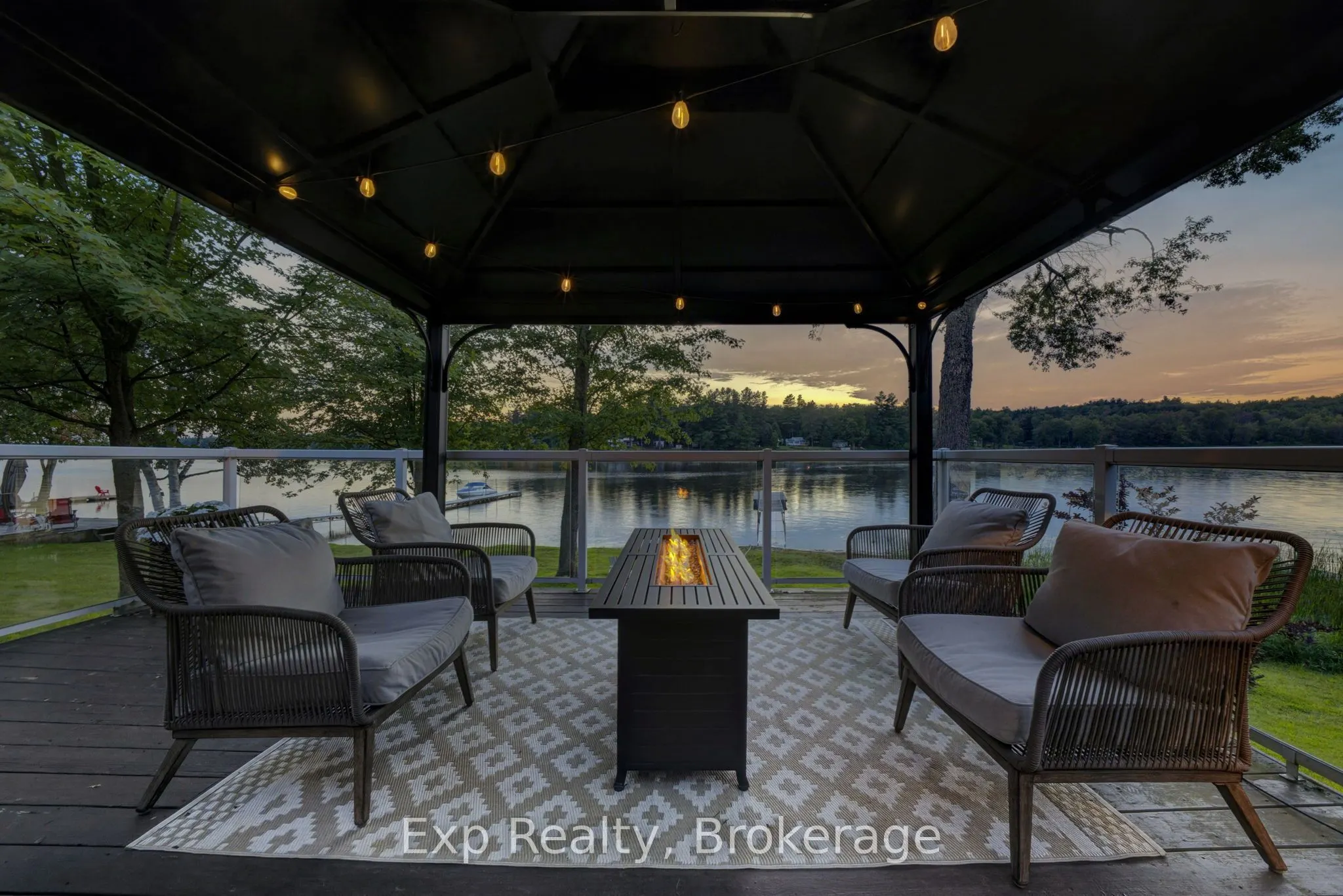 90 Cosy Cove Lane