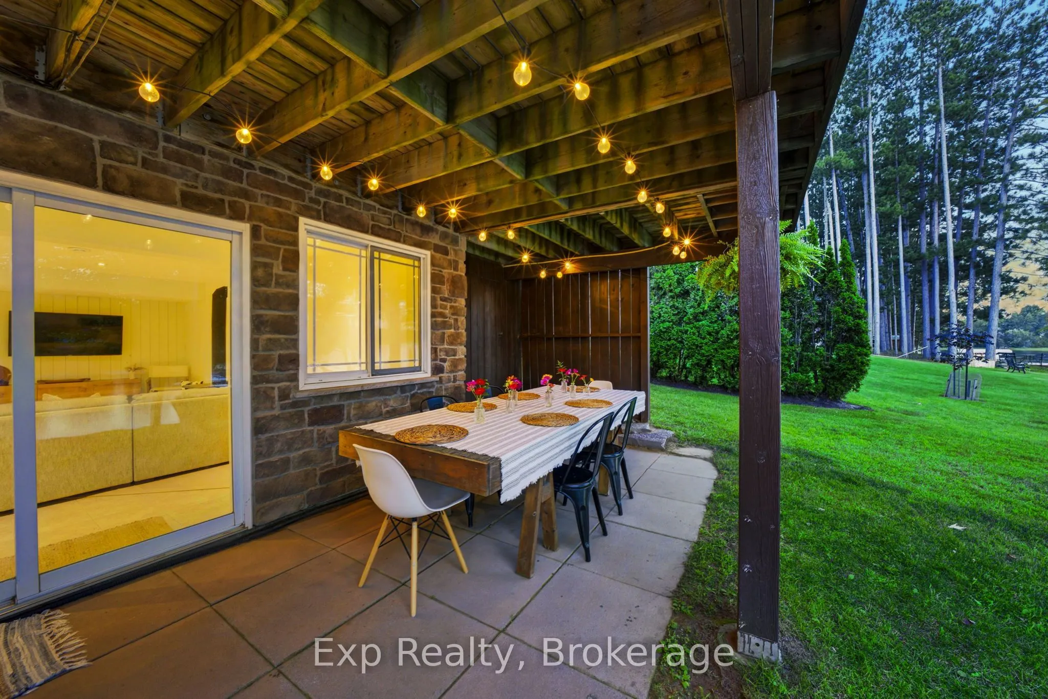 90 Cosy Cove Lane