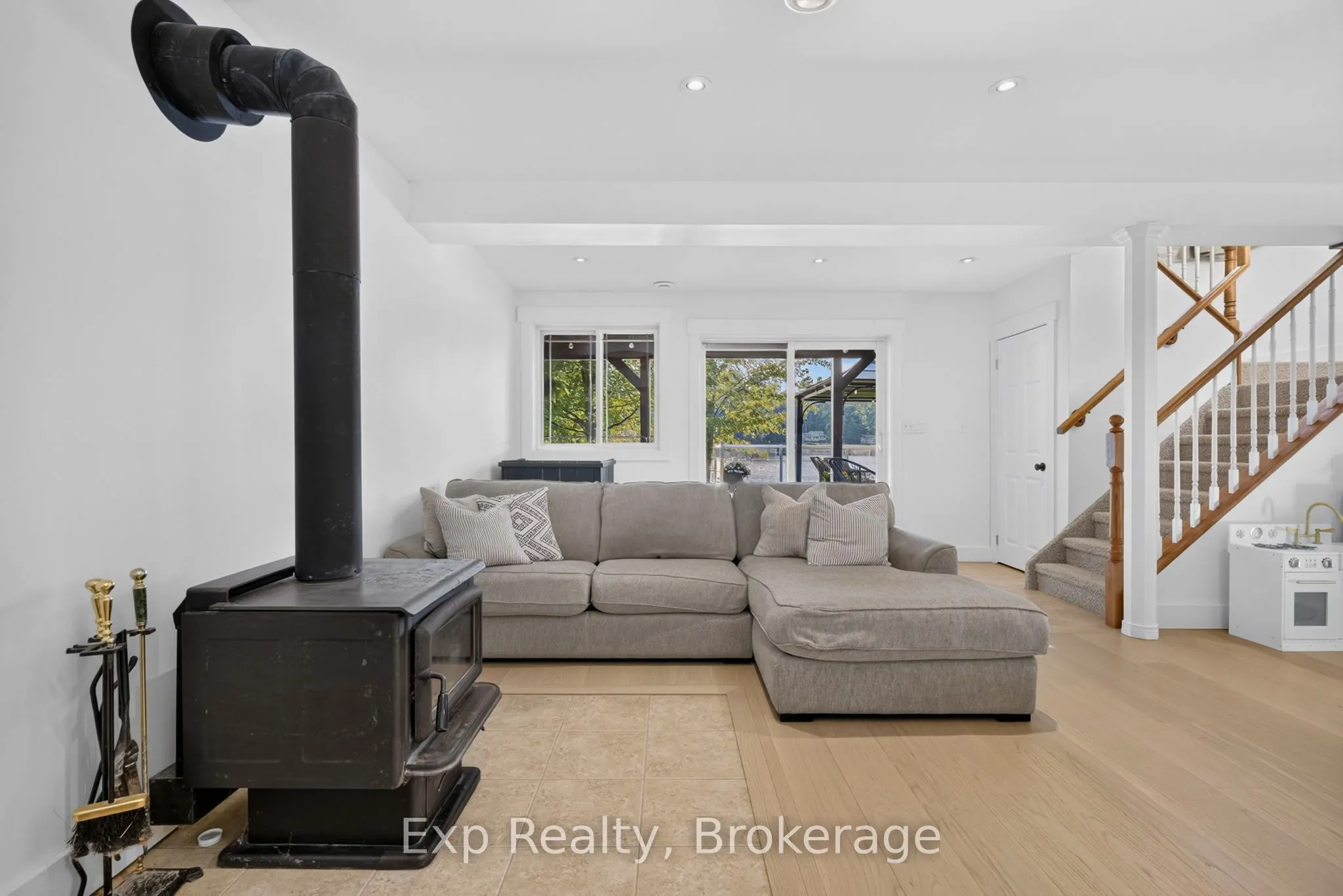90 Cosy Cove Lane