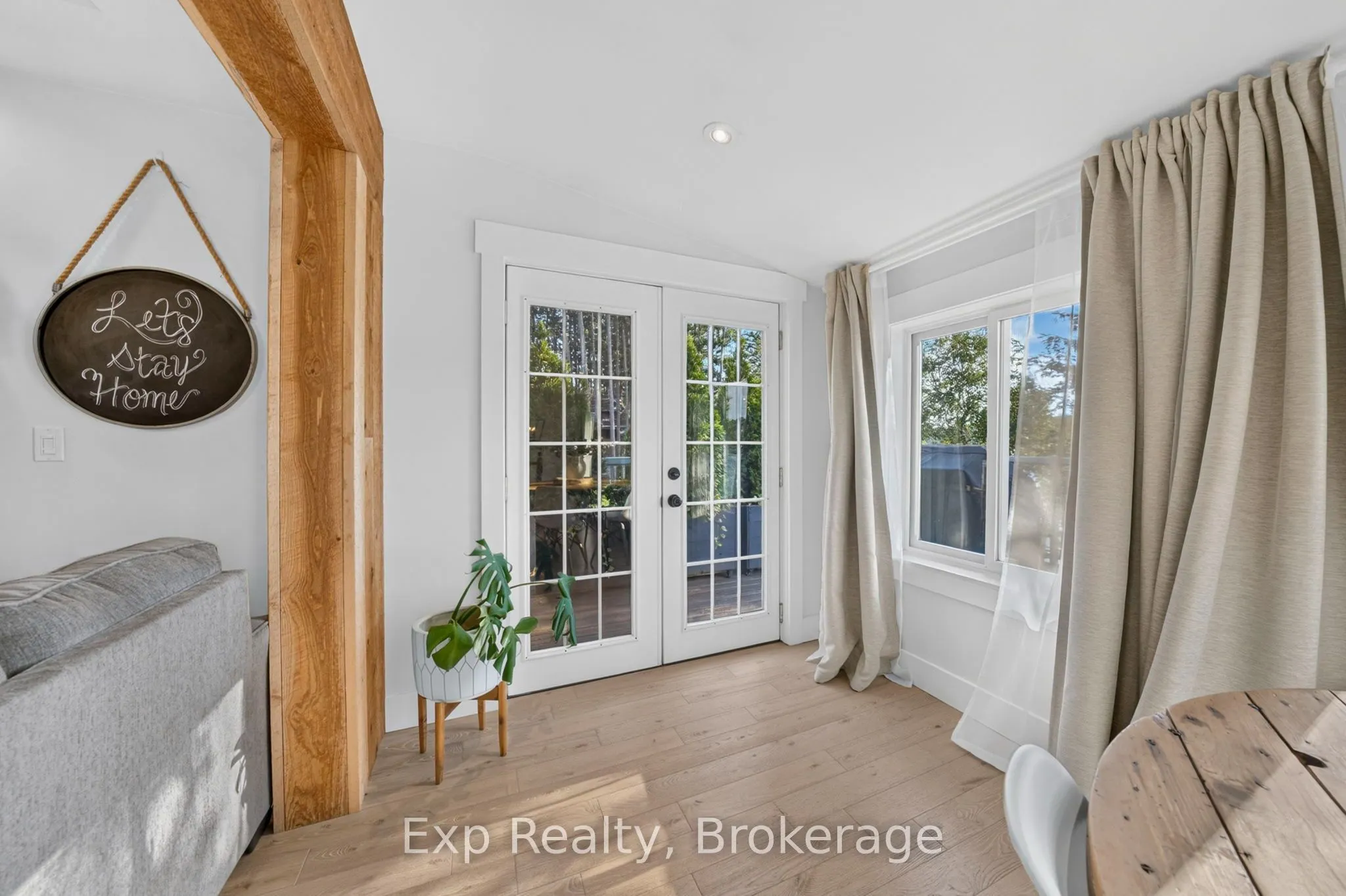 90 Cosy Cove Lane