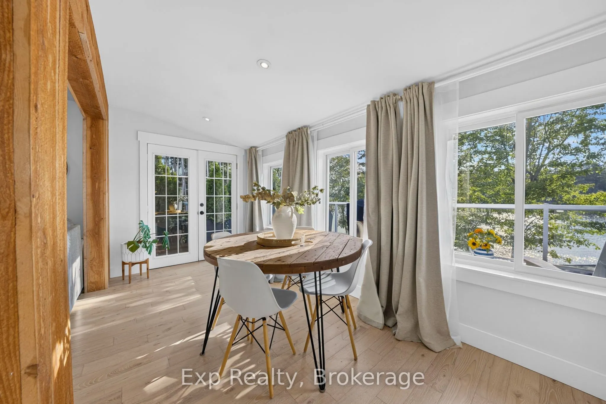 90 Cosy Cove Lane