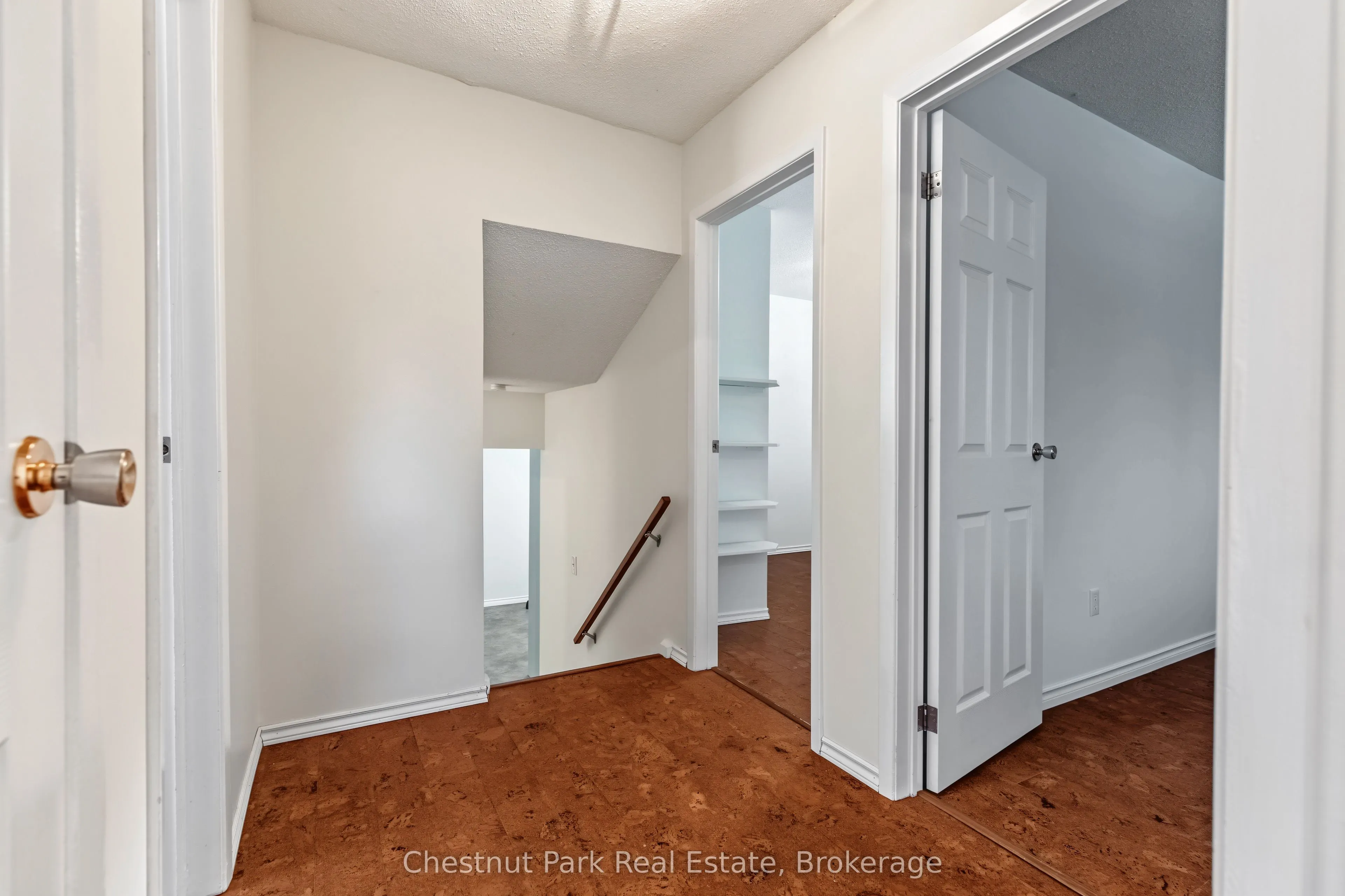 280 8th Avenue E