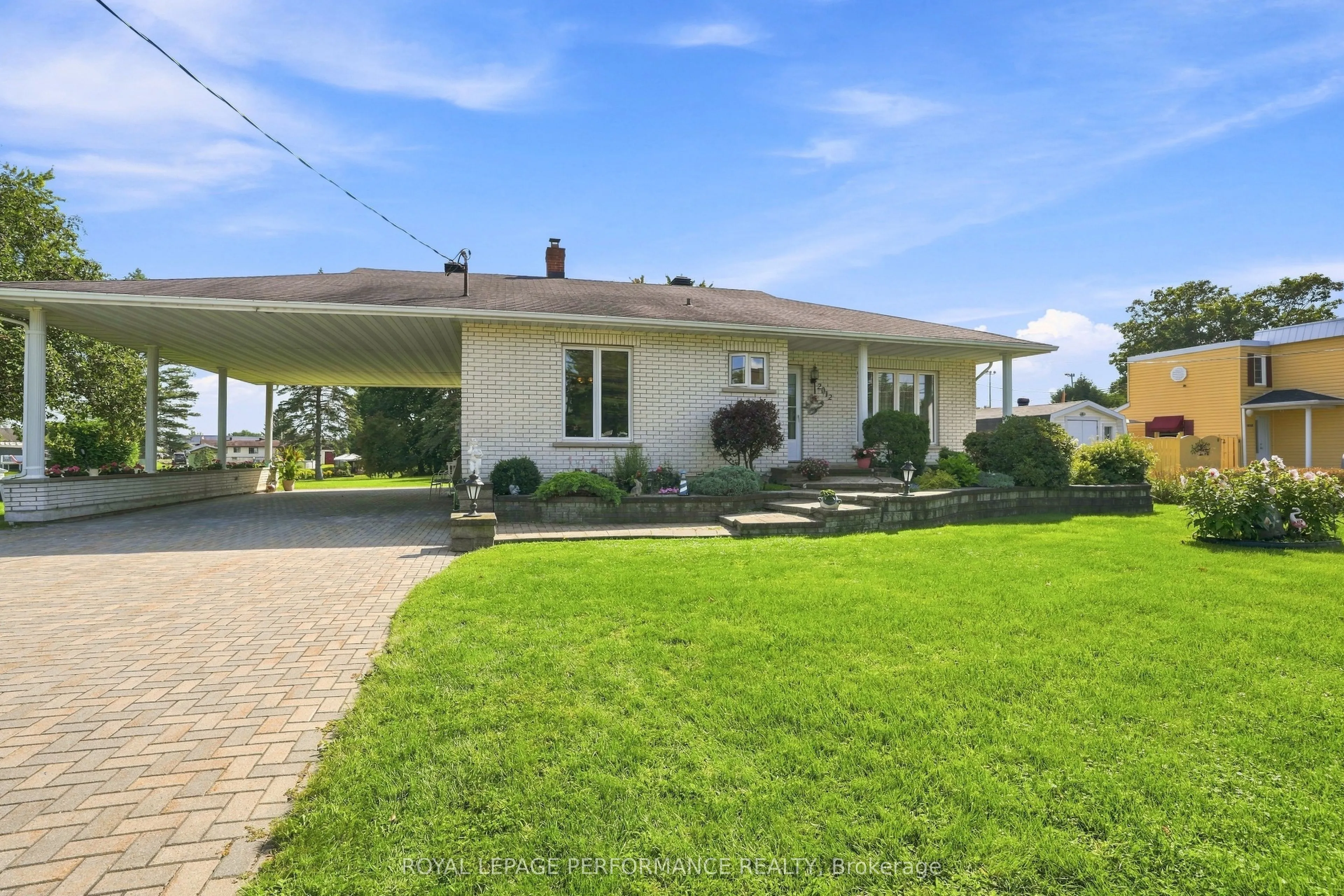 2012 Lajoie Street