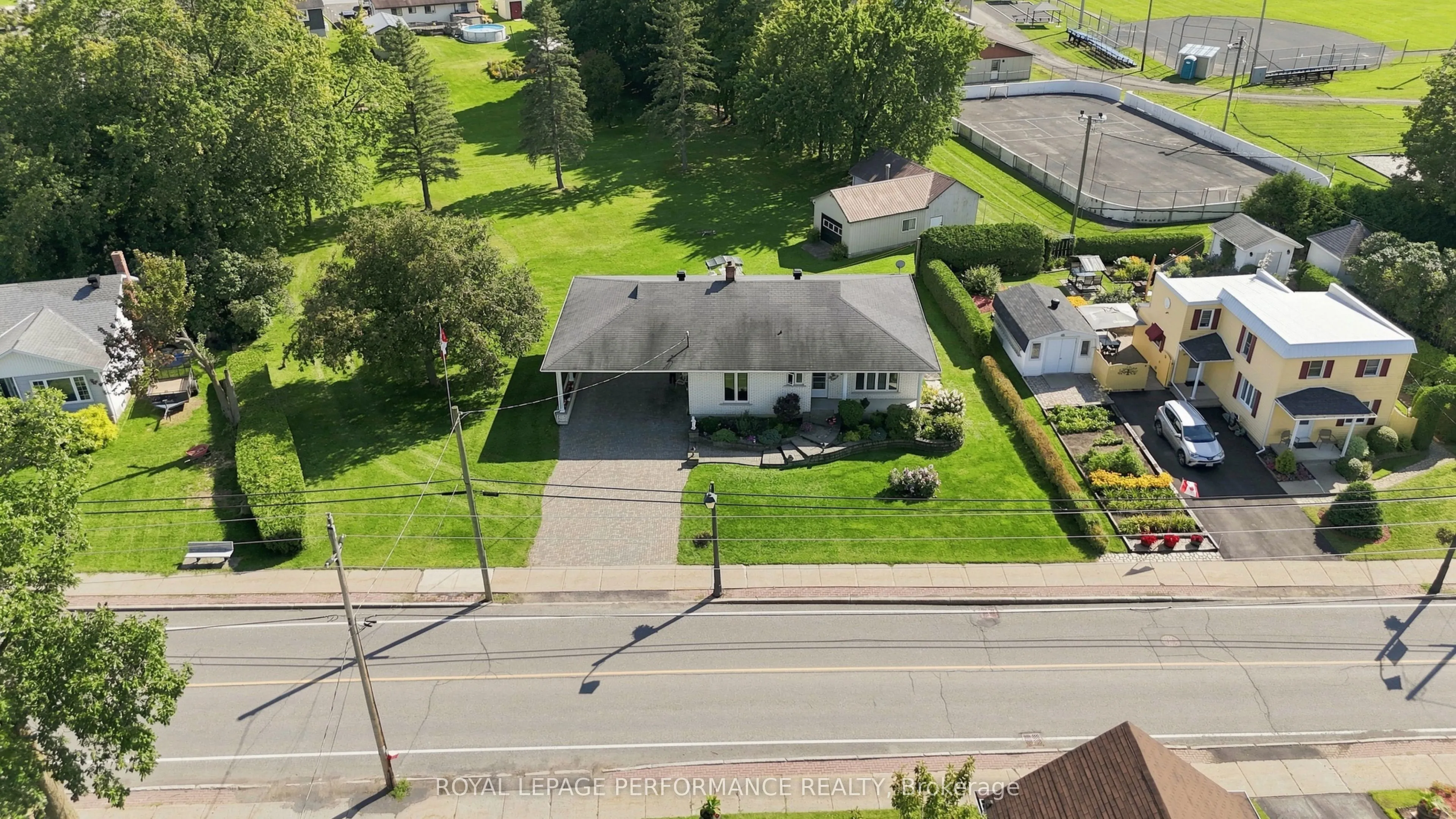 2012 Lajoie Street