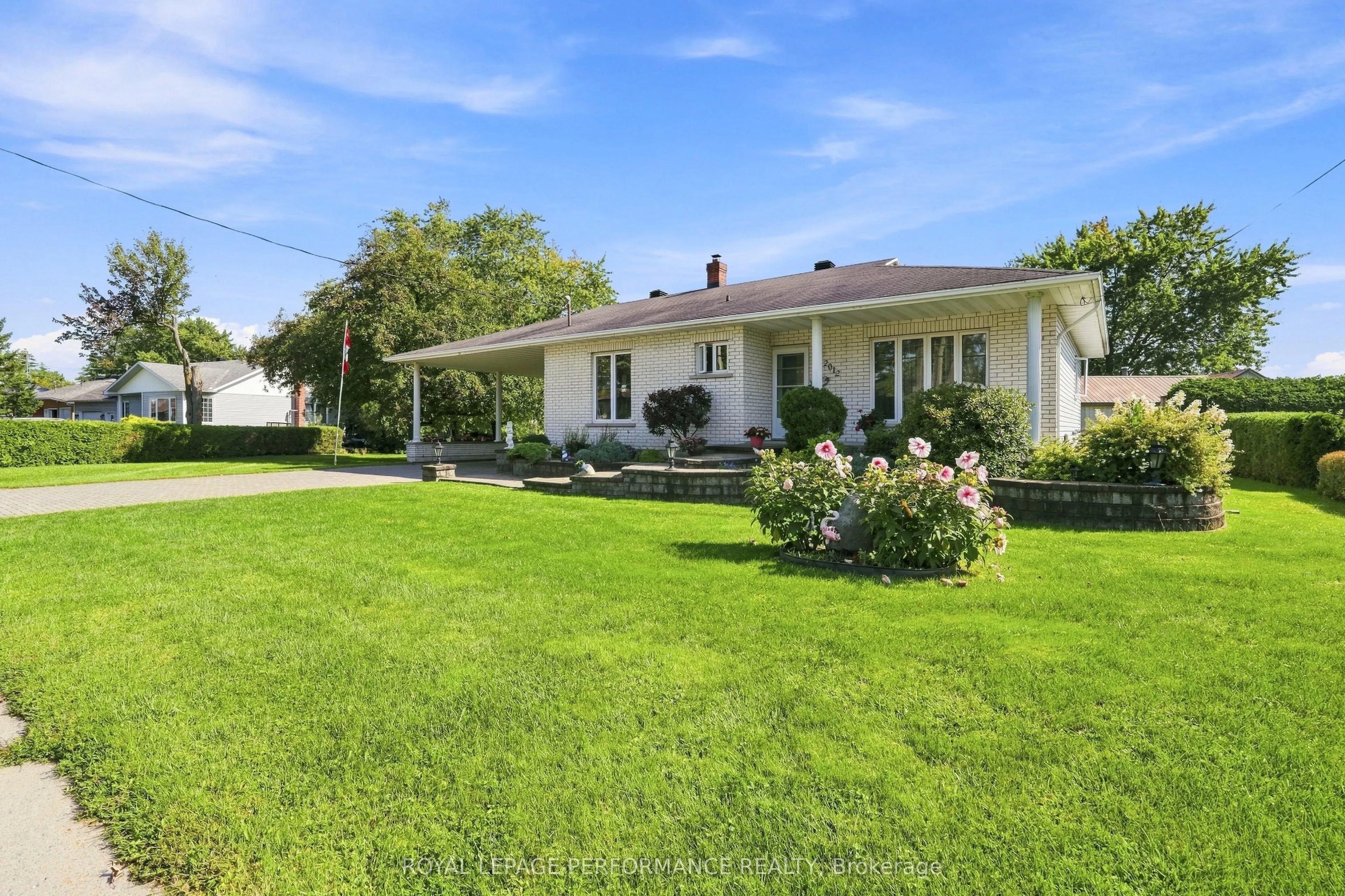 2012 Lajoie Street