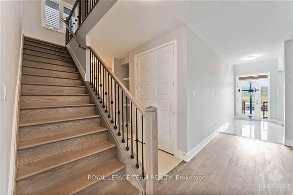 2413 Watercolours Way