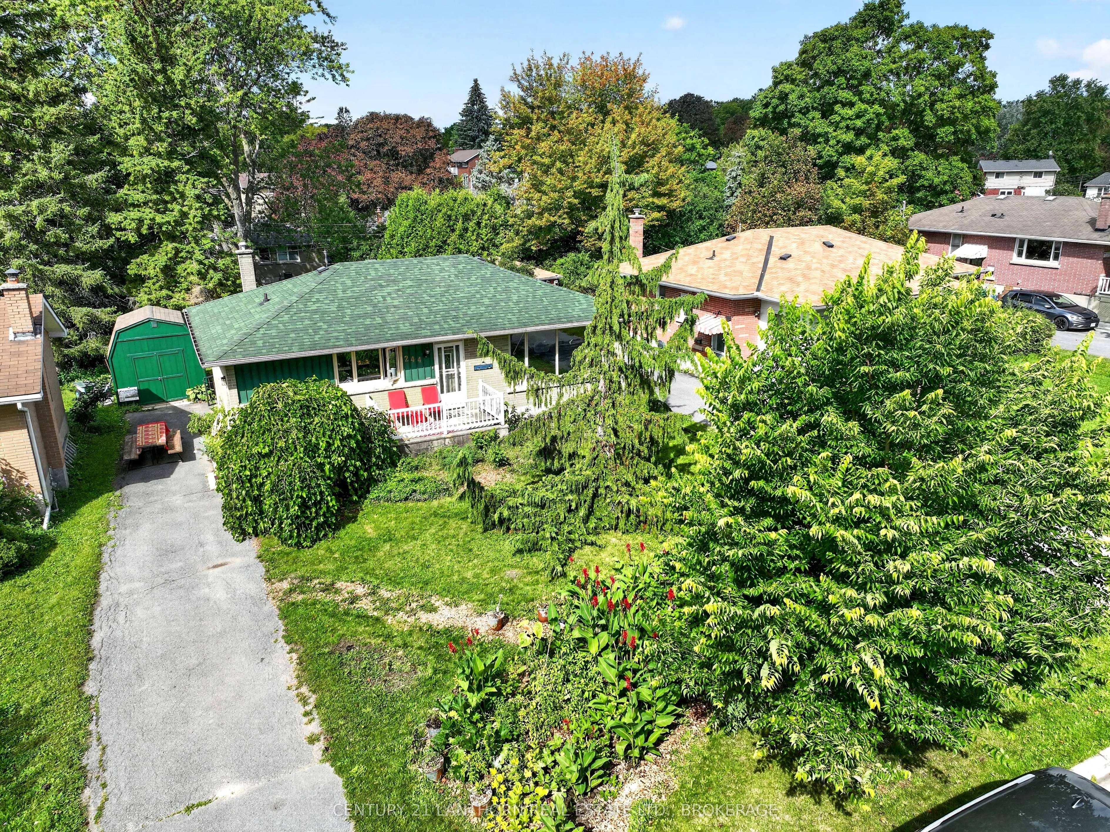 244 Yonge Street
