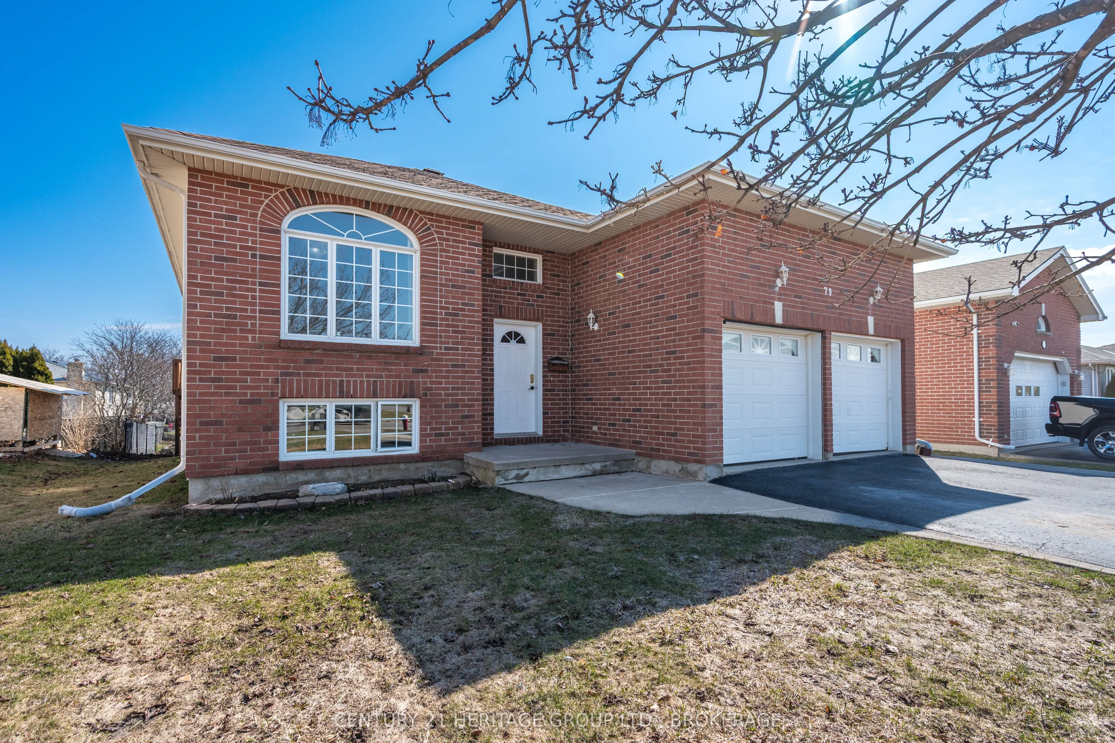 79 SPEERS Boulevard