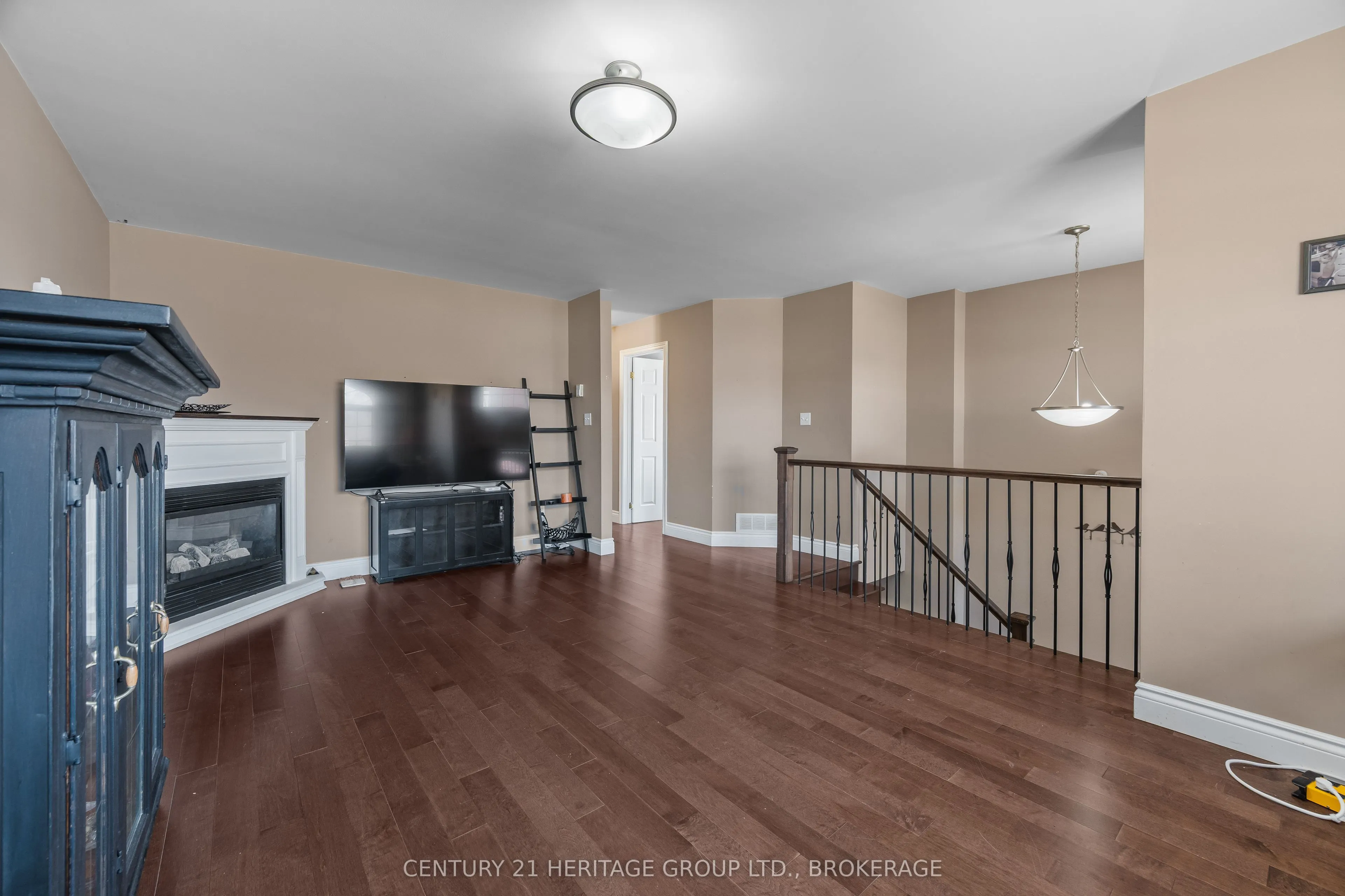 79 SPEERS Boulevard