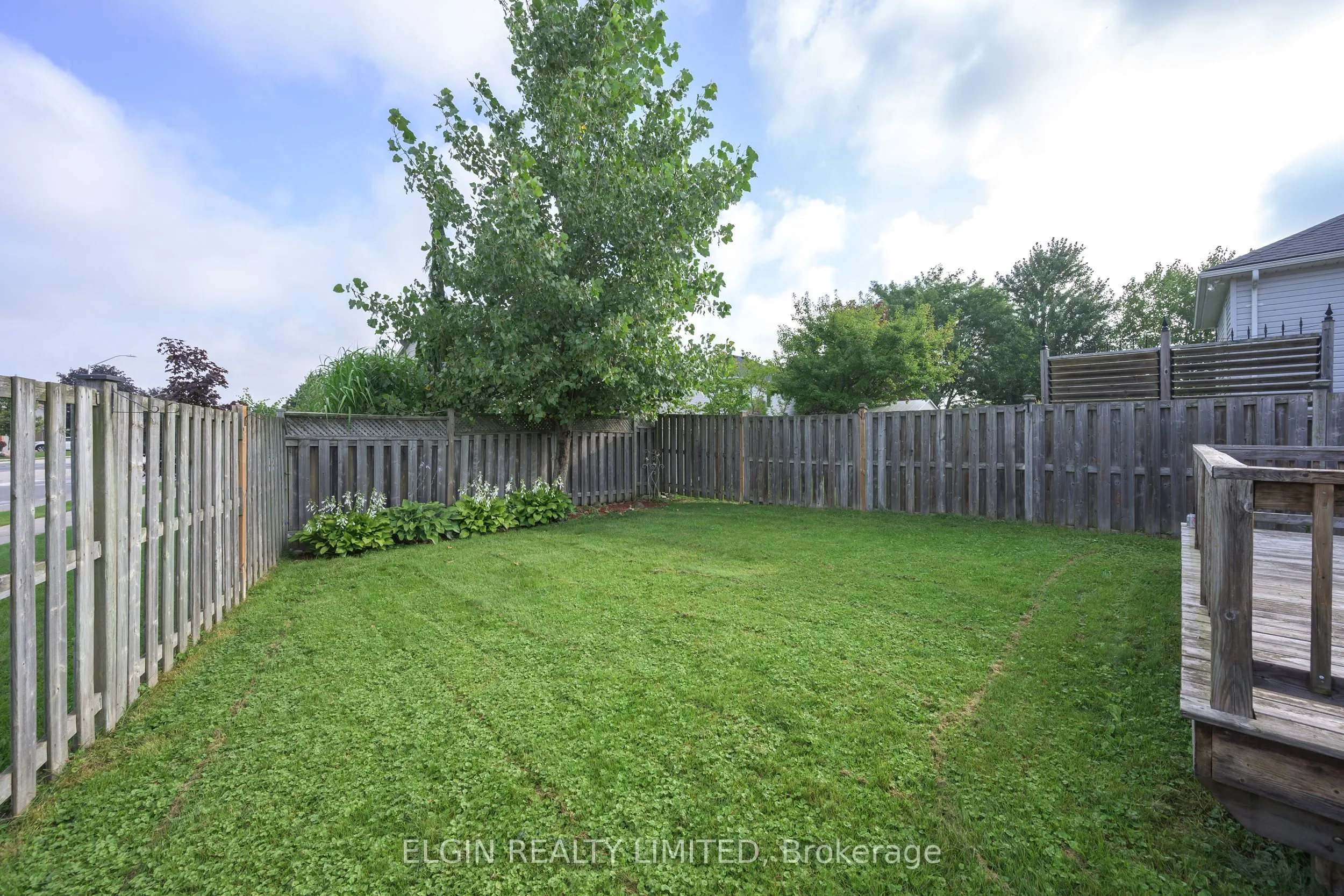 40 SCHREYER Drive