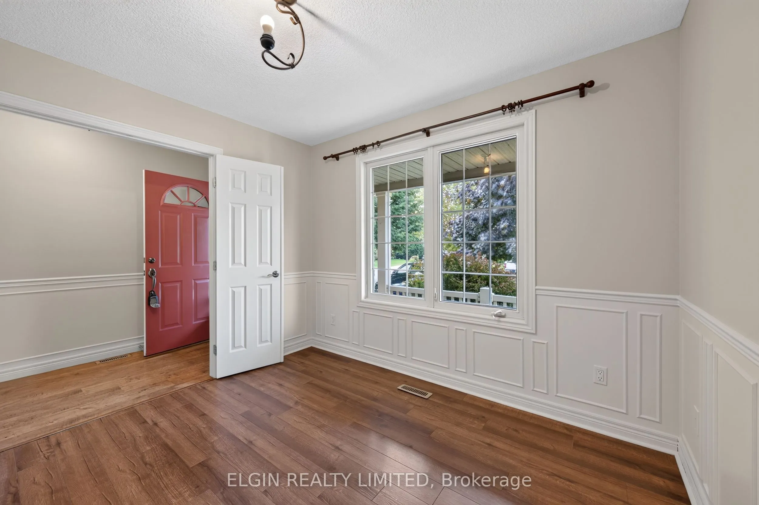 40 SCHREYER Drive