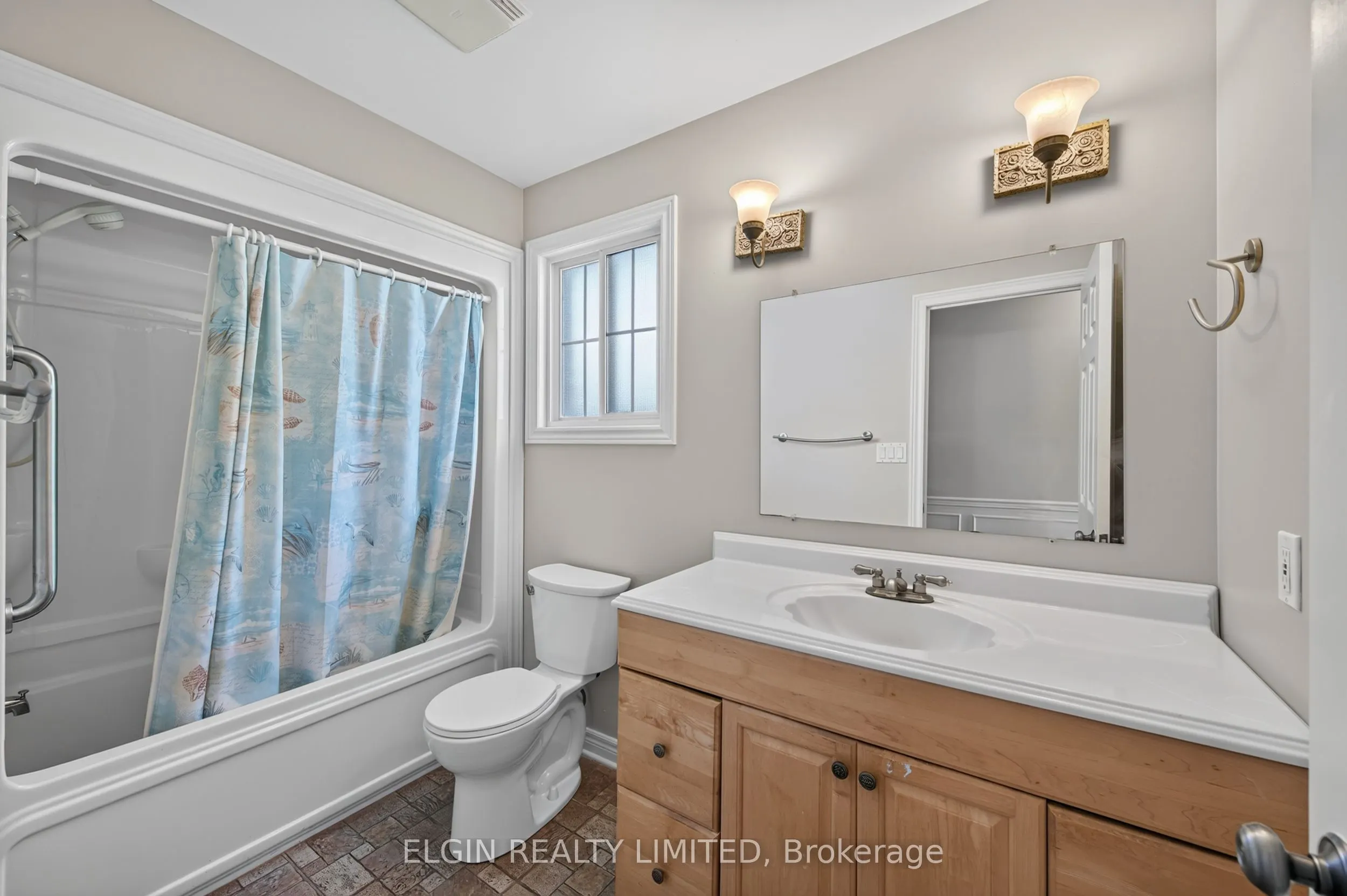40 SCHREYER Drive