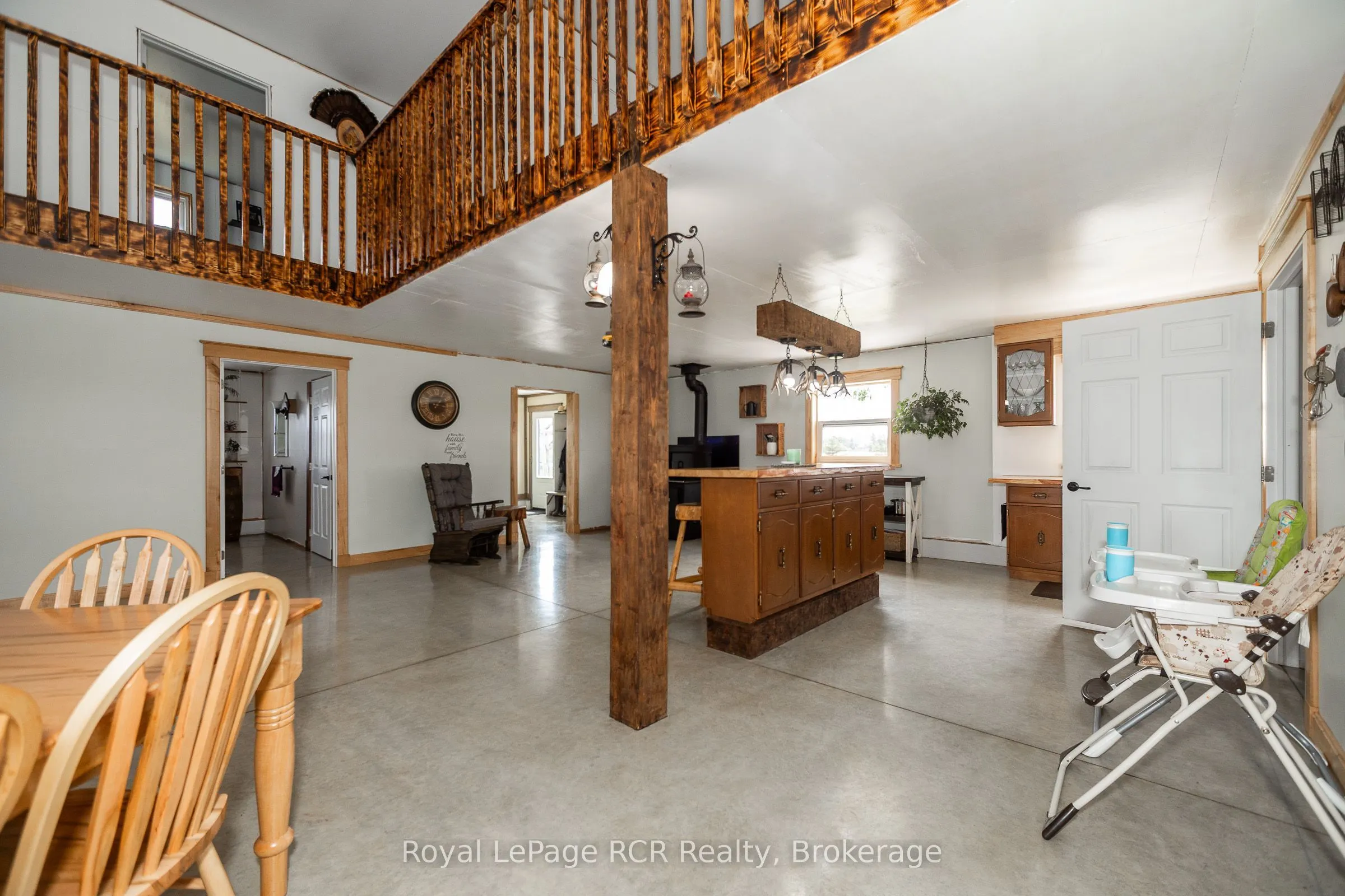1720 Bruce 10 Road