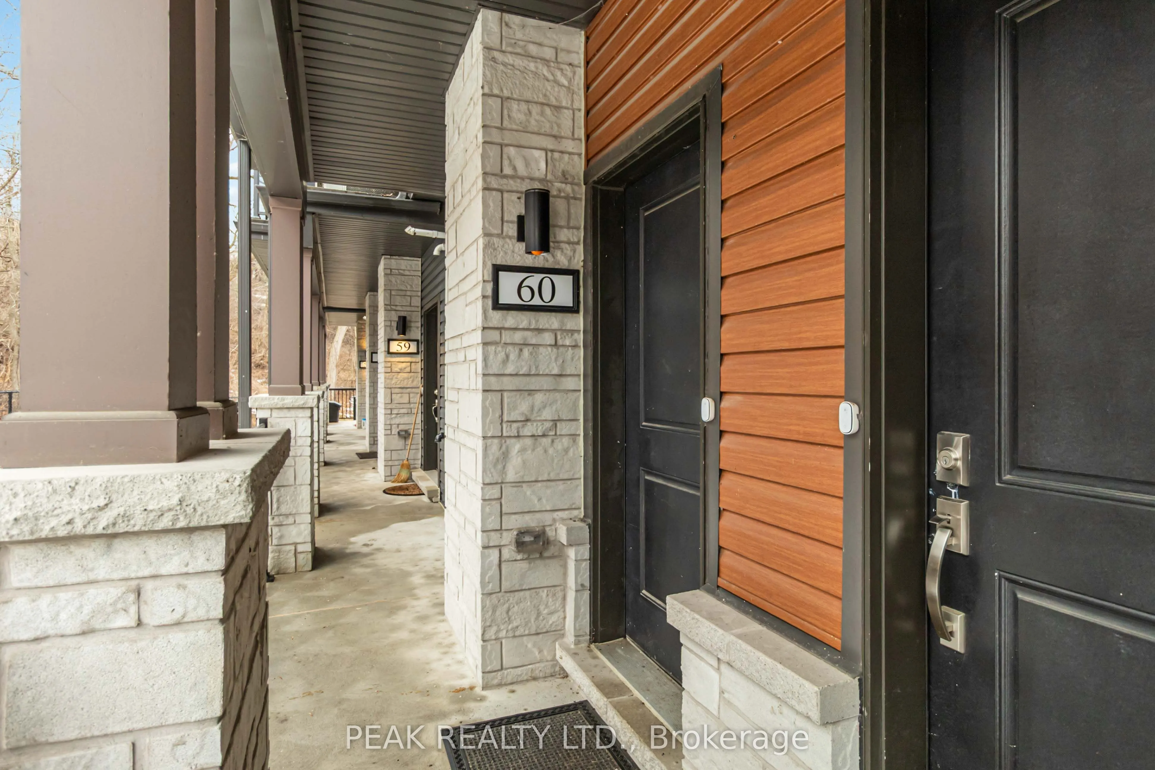 2 Willow Street #60