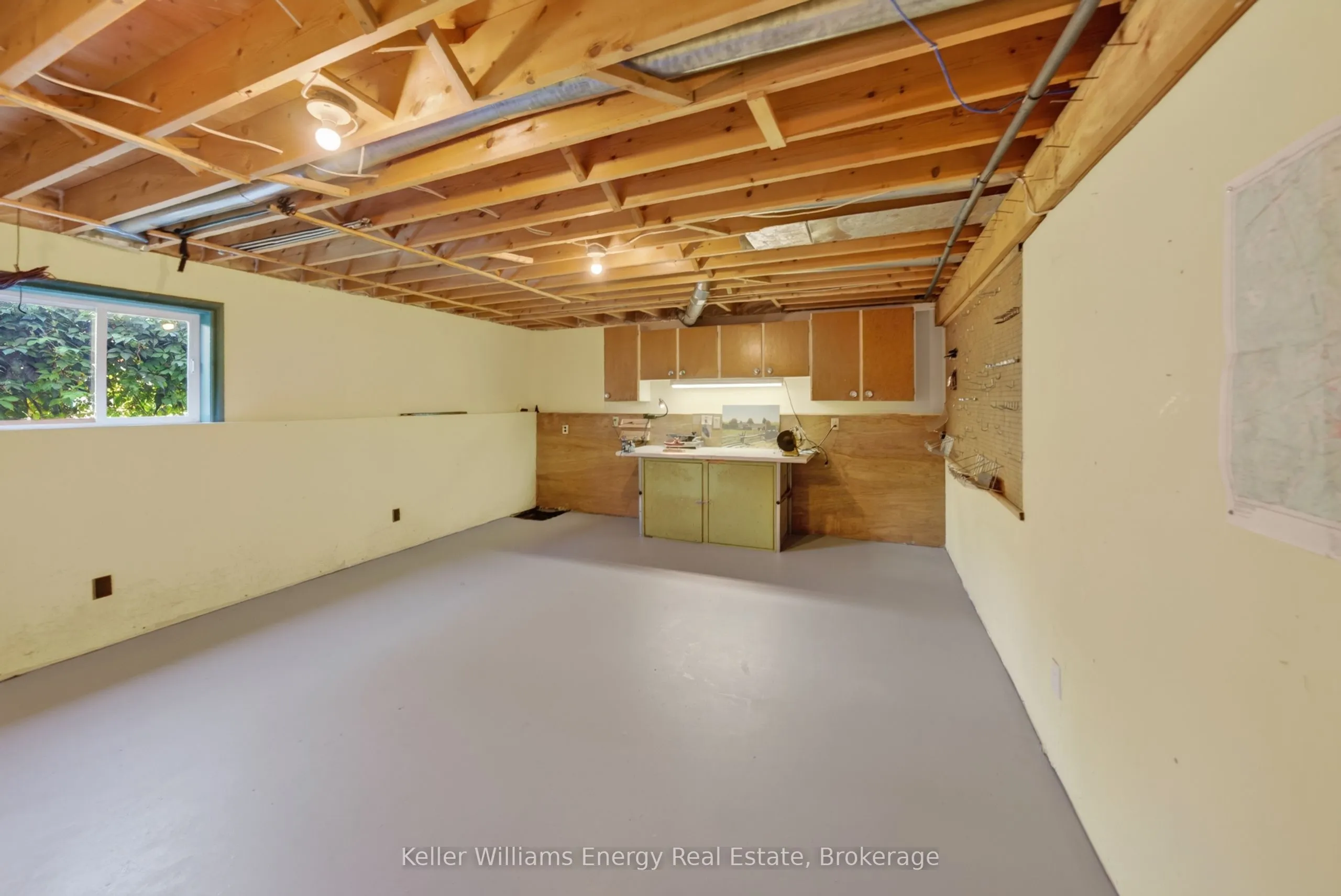 89 Westwind Crescent