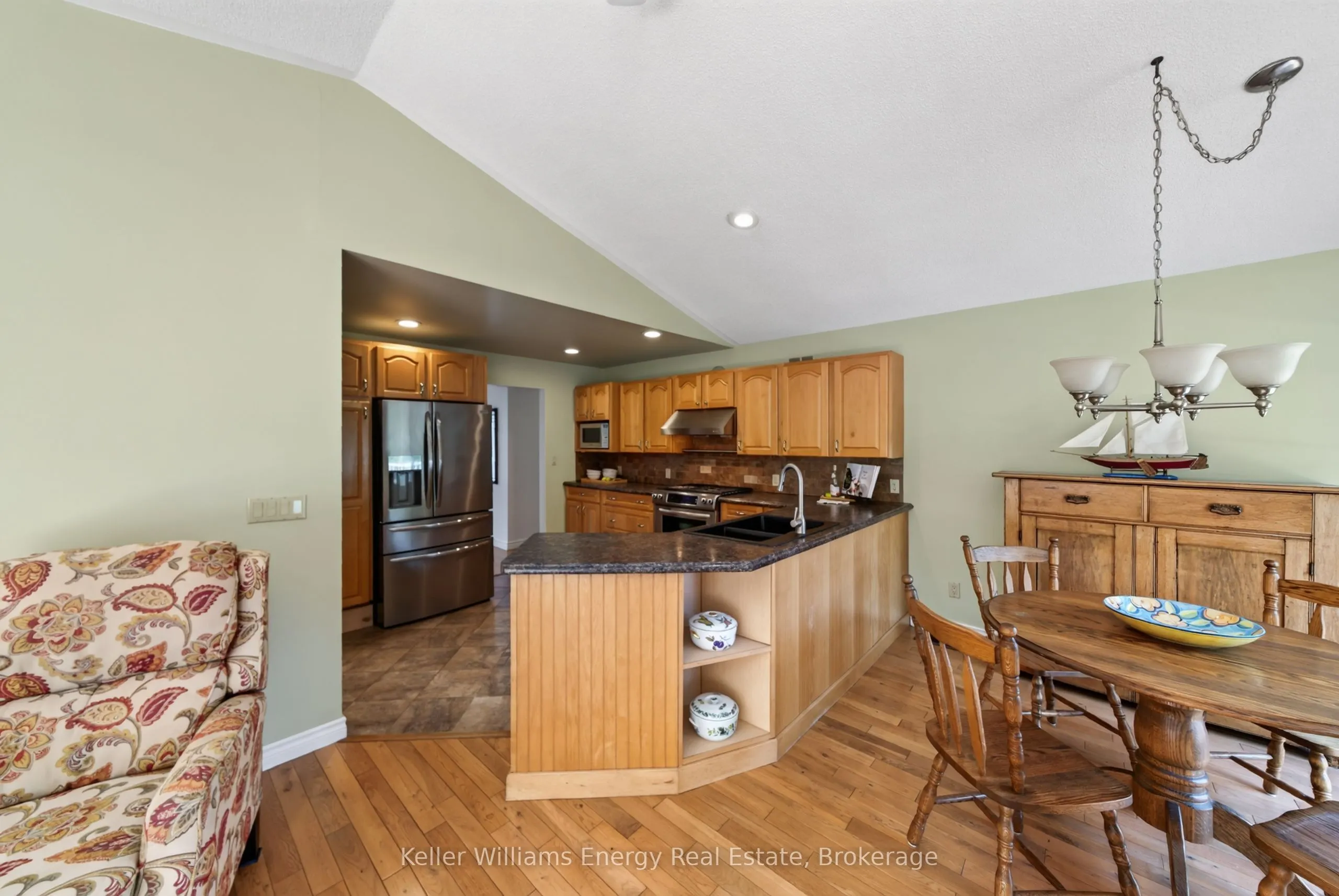 89 Westwind Crescent