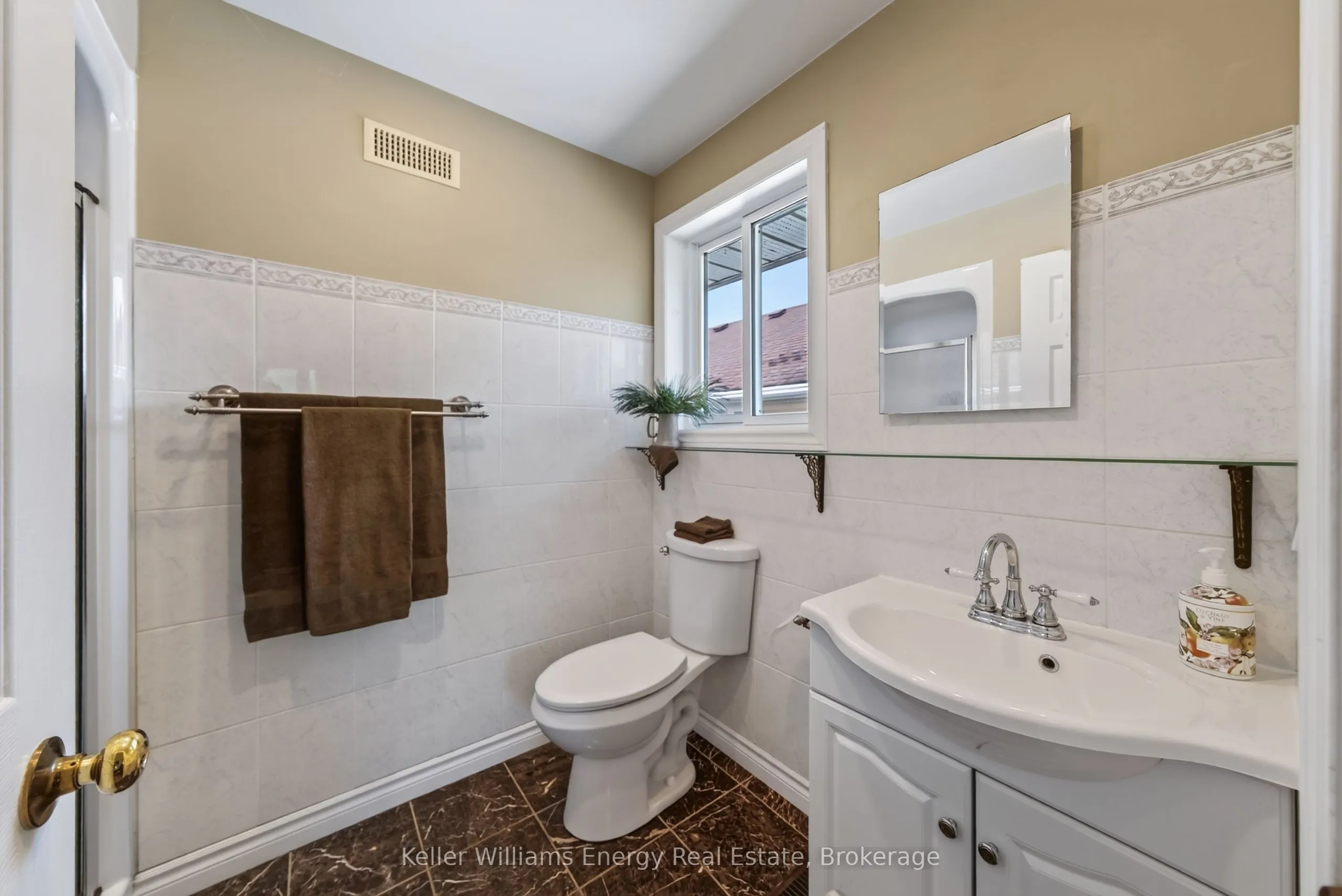 89 Westwind Crescent