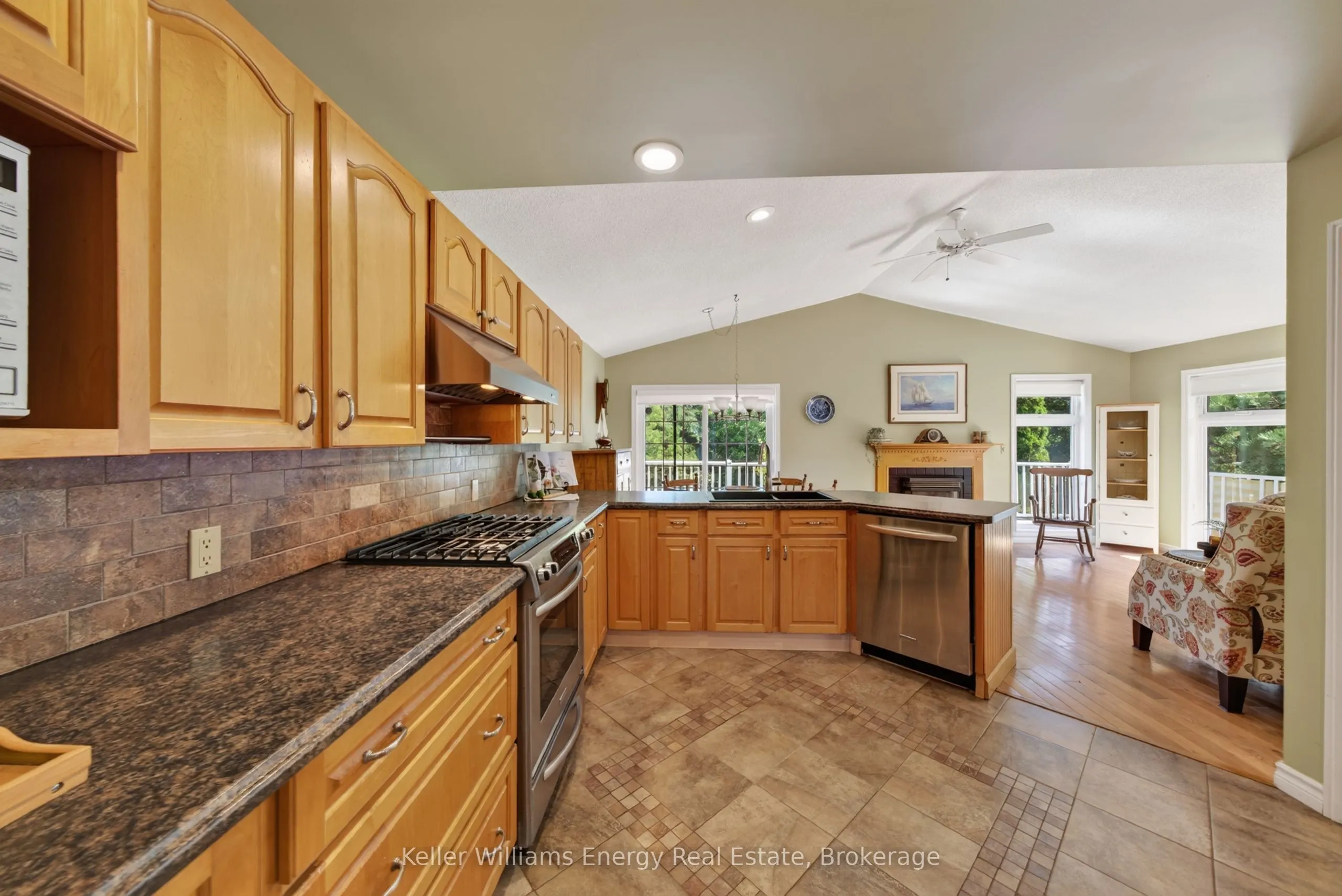 89 Westwind Crescent