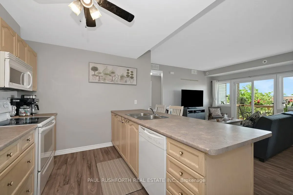 1105 Stittsville Main Street #F