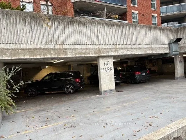 320 Bank Street