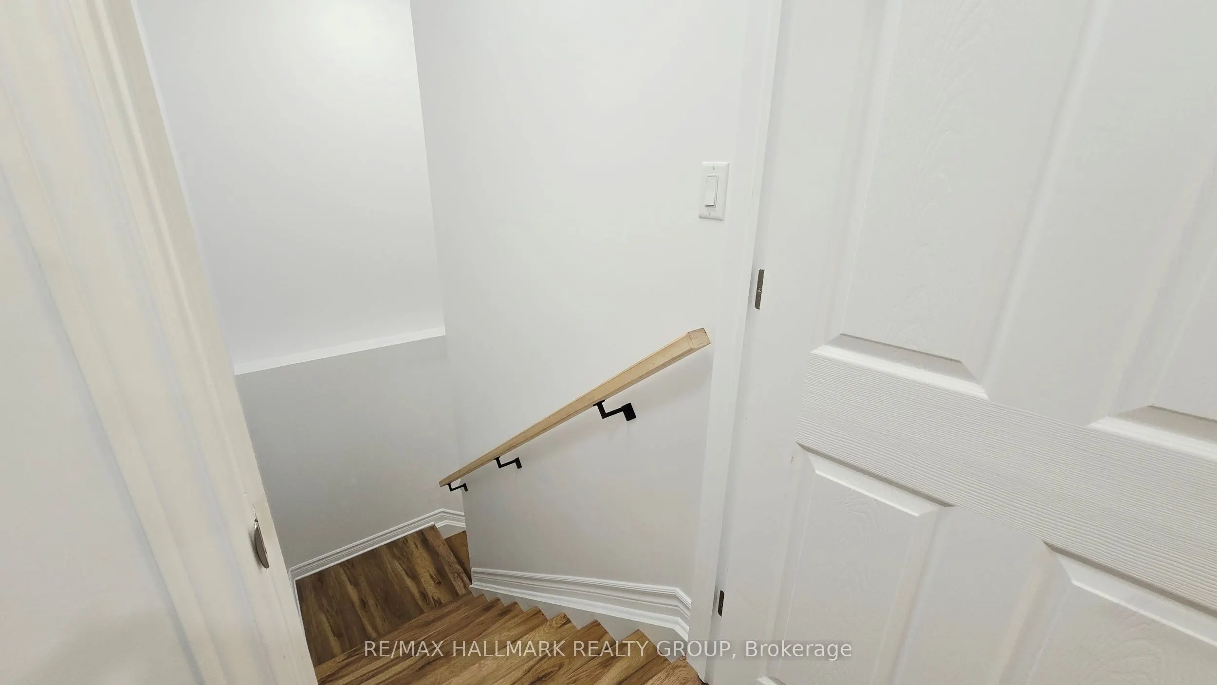 221 Castlefrank Road
