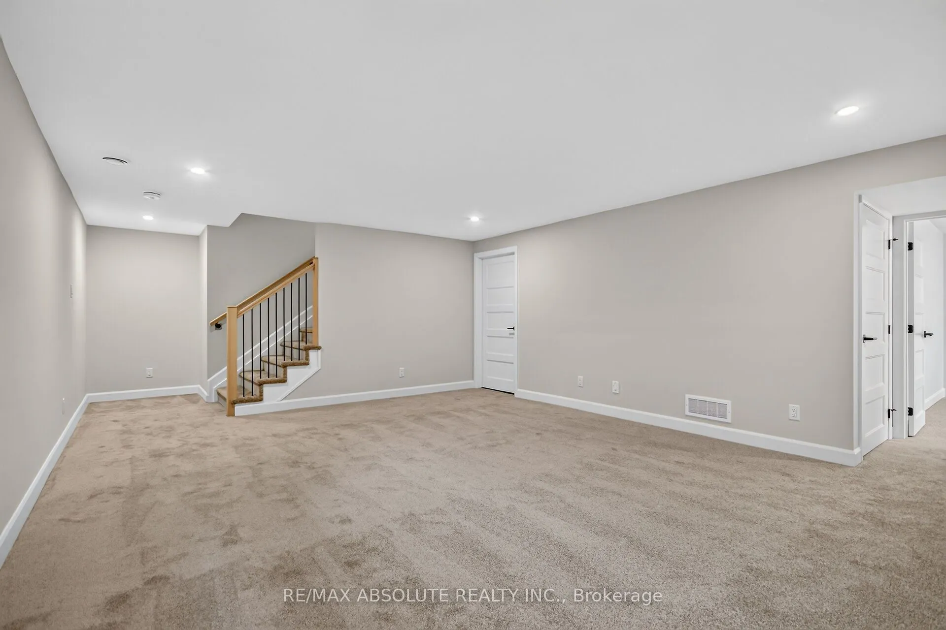 515 Swinley Avenue