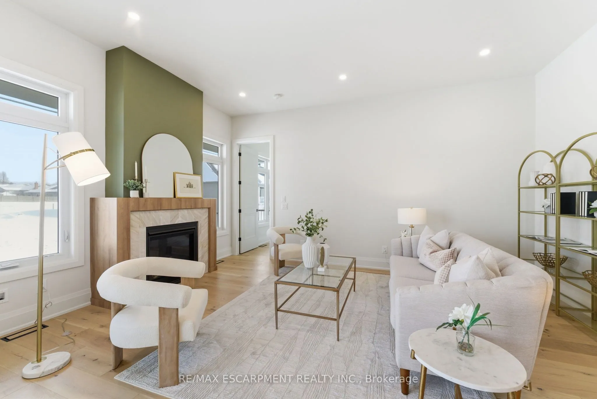 15 Oakley Drive